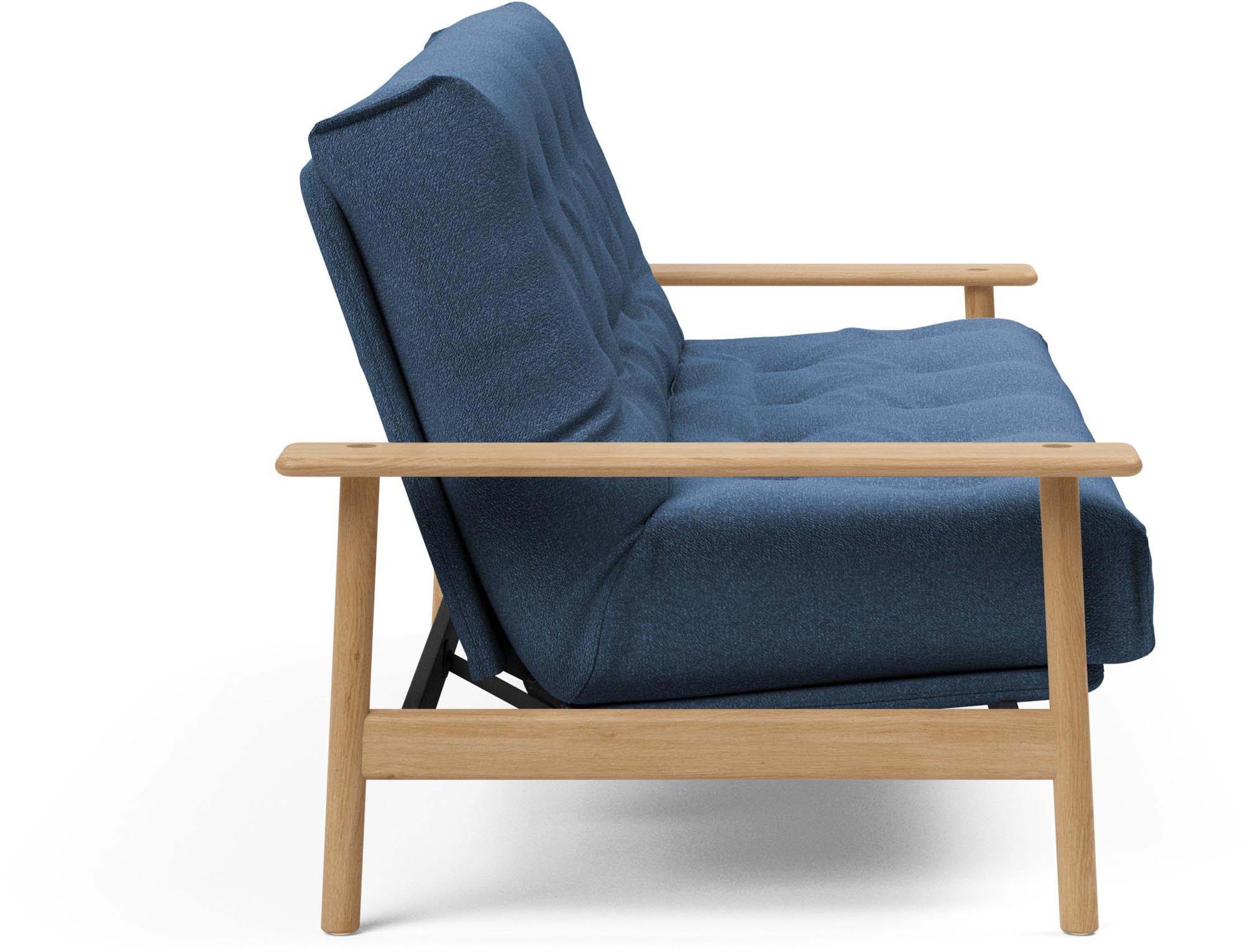Entdecken Sie das stilvolle Balder Bettsofa 140 Nordic Classic von Innovation Living – ideal für moderne Wohnräume und entspannende Nächte.