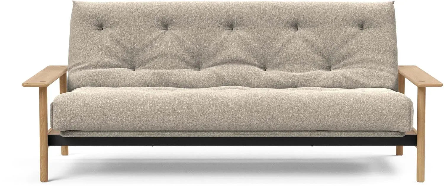 Erleben Sie das elegante Balder Bettsofa 140 Nordic Classic von Innovation Living – perfekt für stilvolle Räume und gemütliche Schlafmomente.