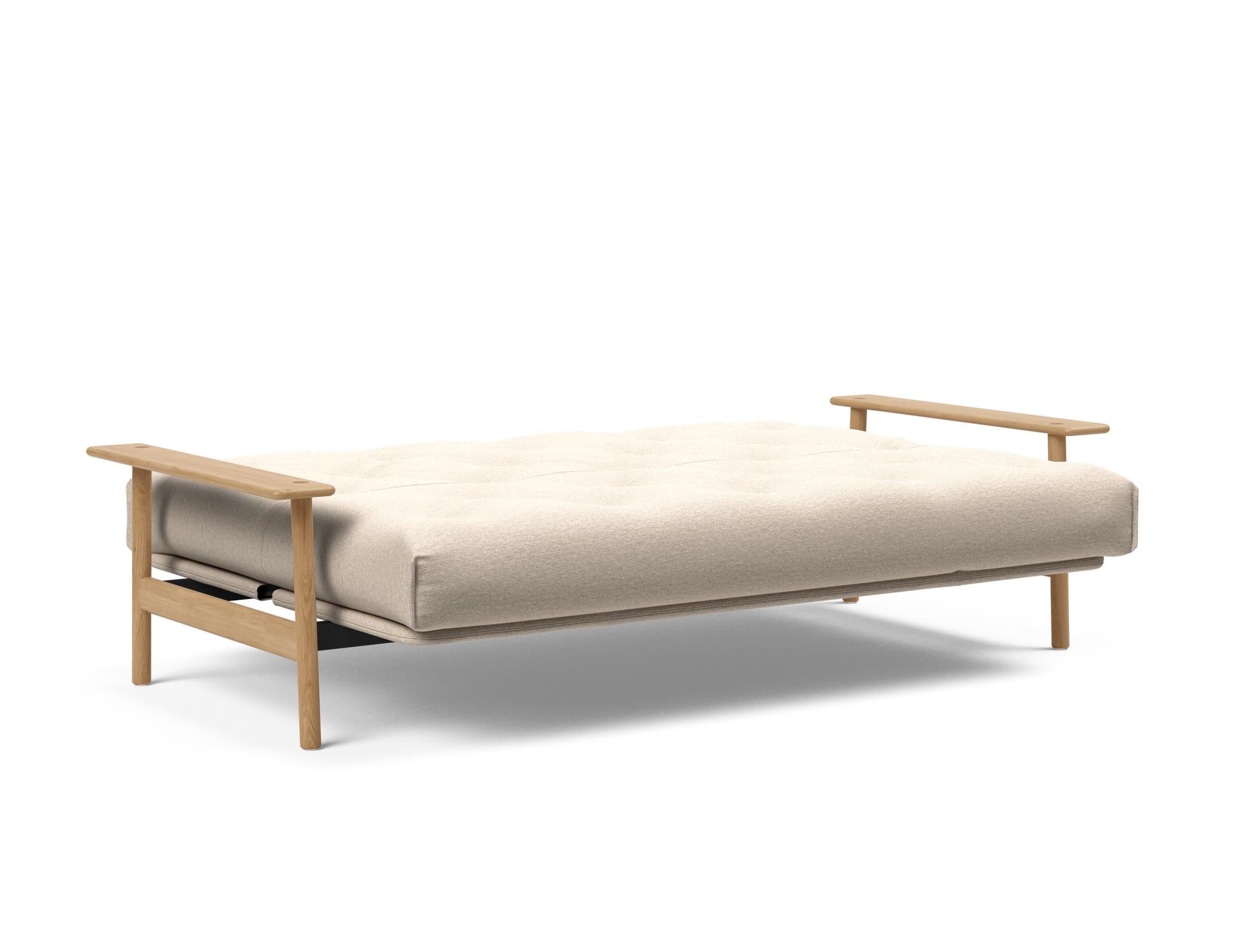 Entdecken Sie das Balder Bettsofa 140 Nordic von Innovation Living – elegantes Design, vielseitig nutzbar und mit komfortablem Soft Spring Bezug für besten Schlaf.