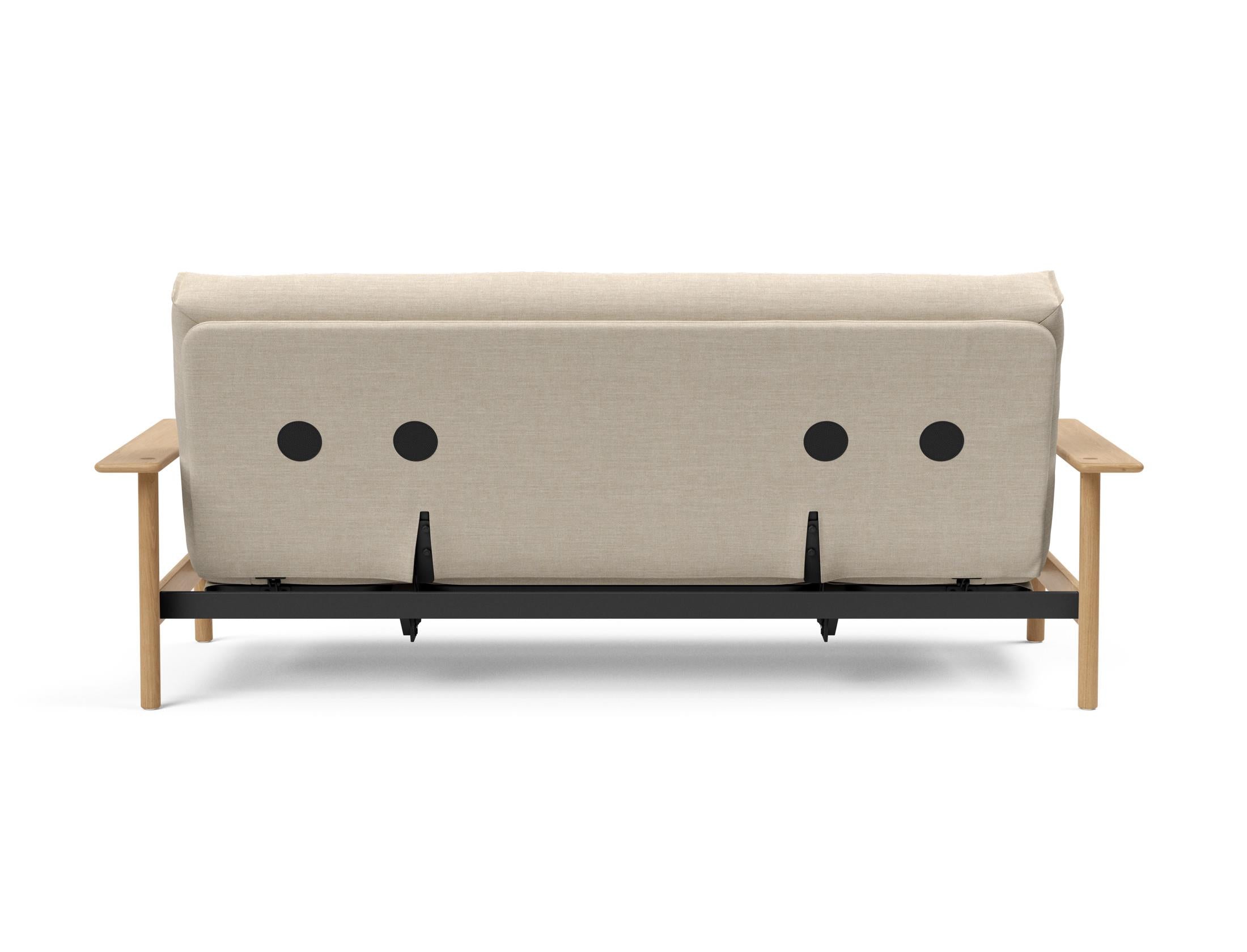 Entdecken Sie das Balder Bettsofa 140 Nordic von Innovation Living – elegantes Design, vielseitig nutzbar und mit komfortablem Soft Spring Bezug für besten Schlaf.
