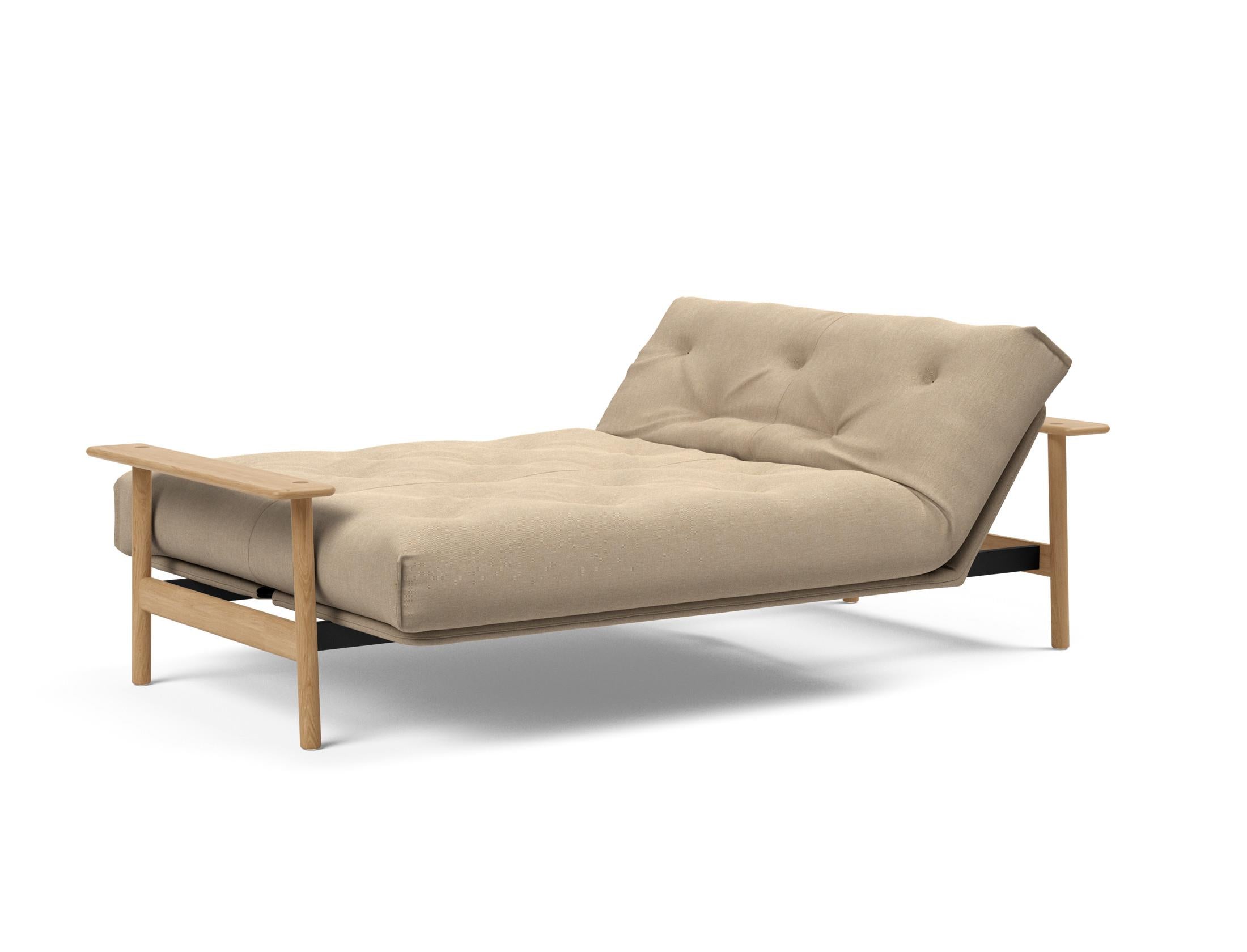Erleben Sie das Balder Bettsofa 140 Nordic von Innovation Living – stilvoll, funktional und mit hochwertigem Soft Spring Bezug für erholsame Nächte.