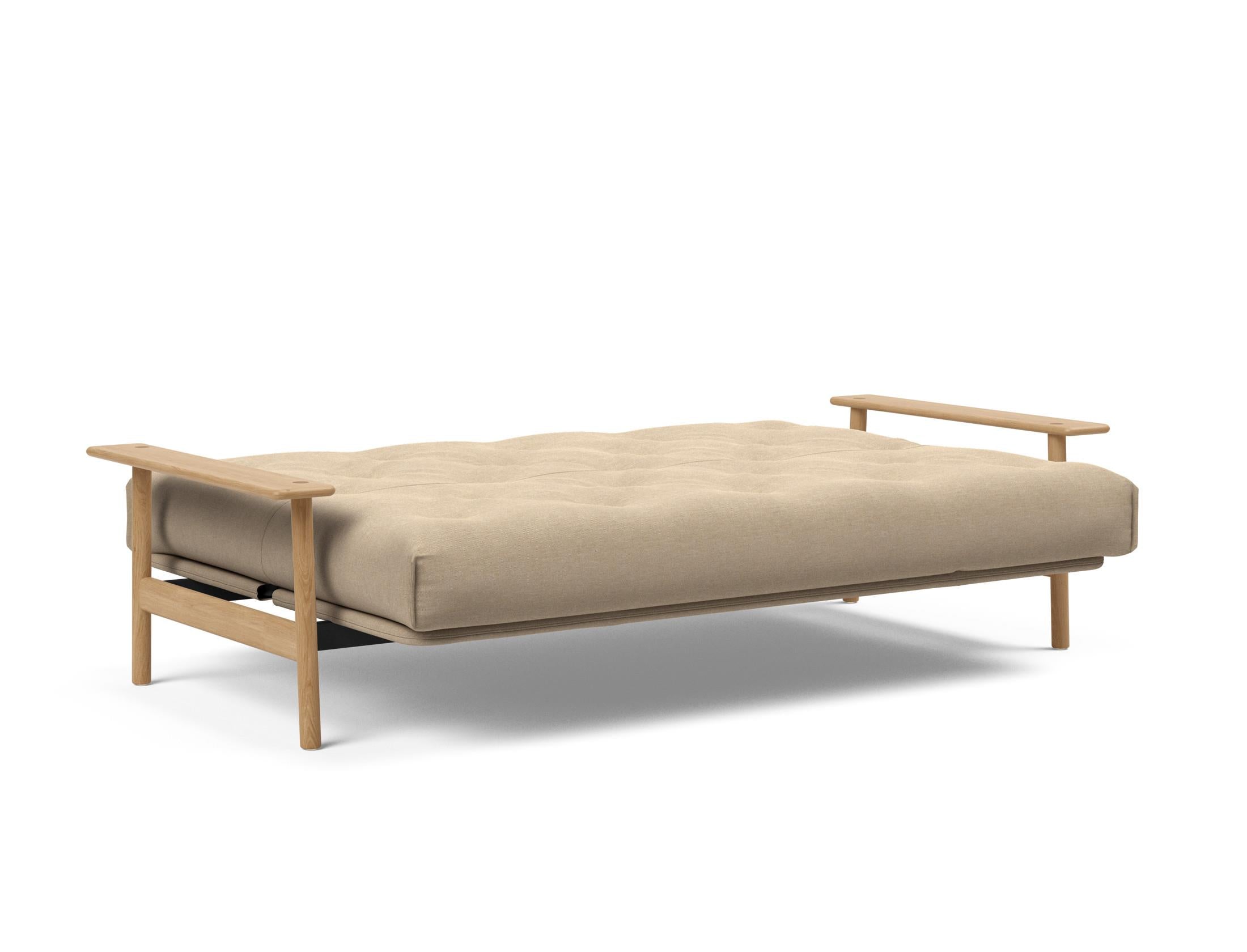 Entdecken Sie das Balder Bettsofa 140 Nordic von Innovation Living – elegantes Design, vielseitig nutzbar und mit komfortablem Soft Spring Bezug für besten Schlaf.