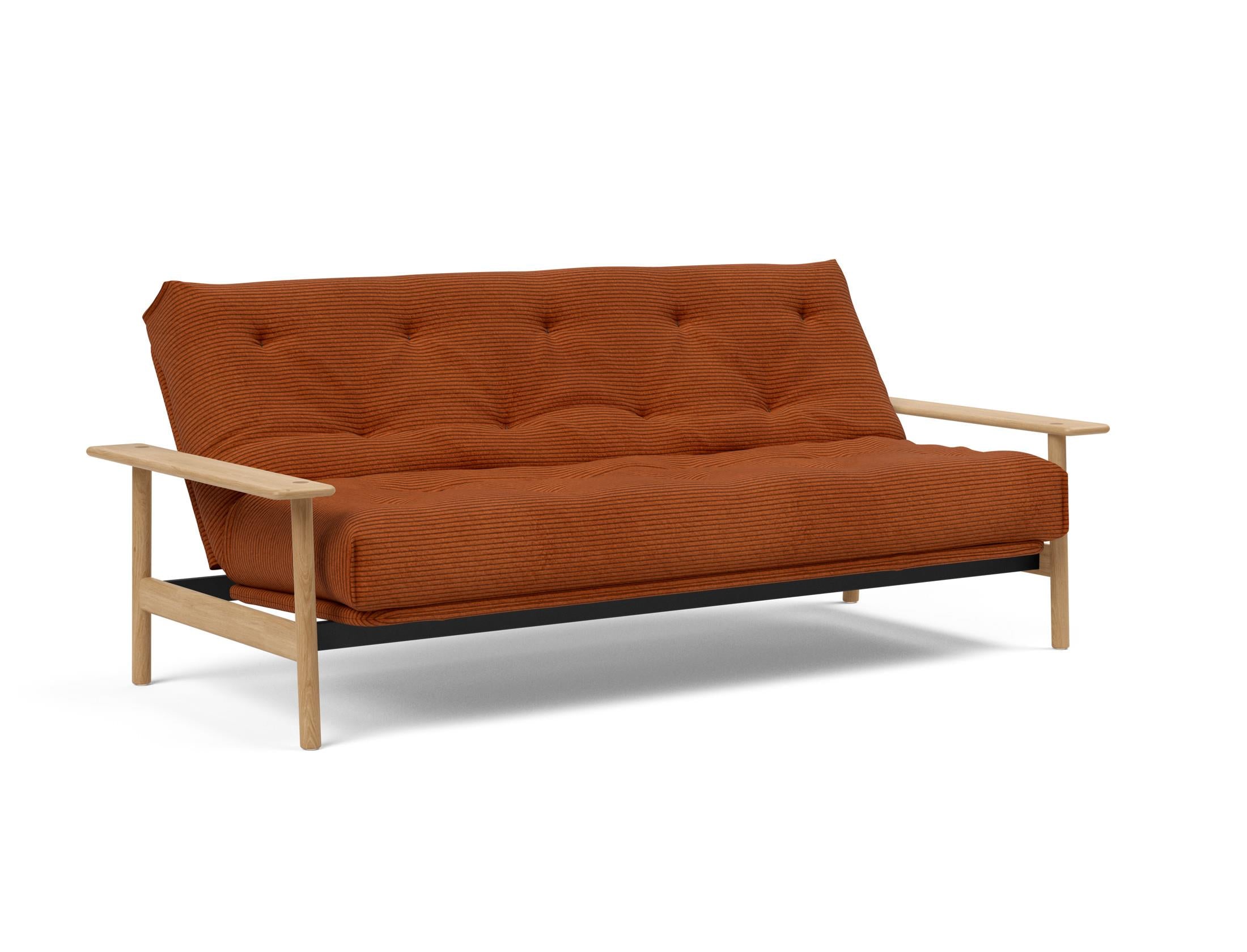 Entdecken Sie das Balder Bettsofa 140 Nordic von Innovation Living – elegantes Design, vielseitig nutzbar und mit komfortablem Soft Spring Bezug für besten Schlaf.