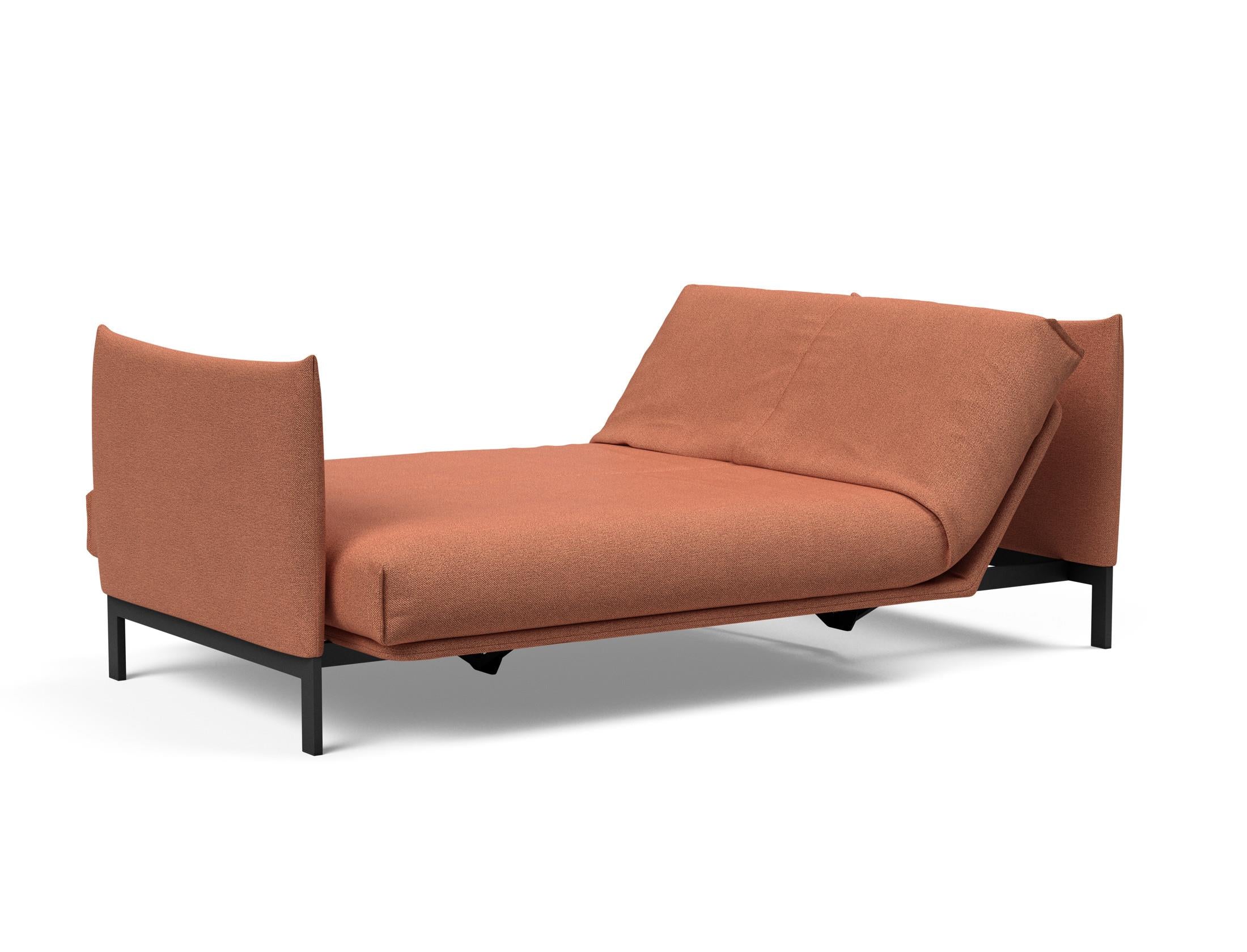 Entdecken Sie das Junus 140 Bettsofa mit Nordic Cover von Innovation Living – stilvolles Design trifft auf hervorragende Schlafqualität.
