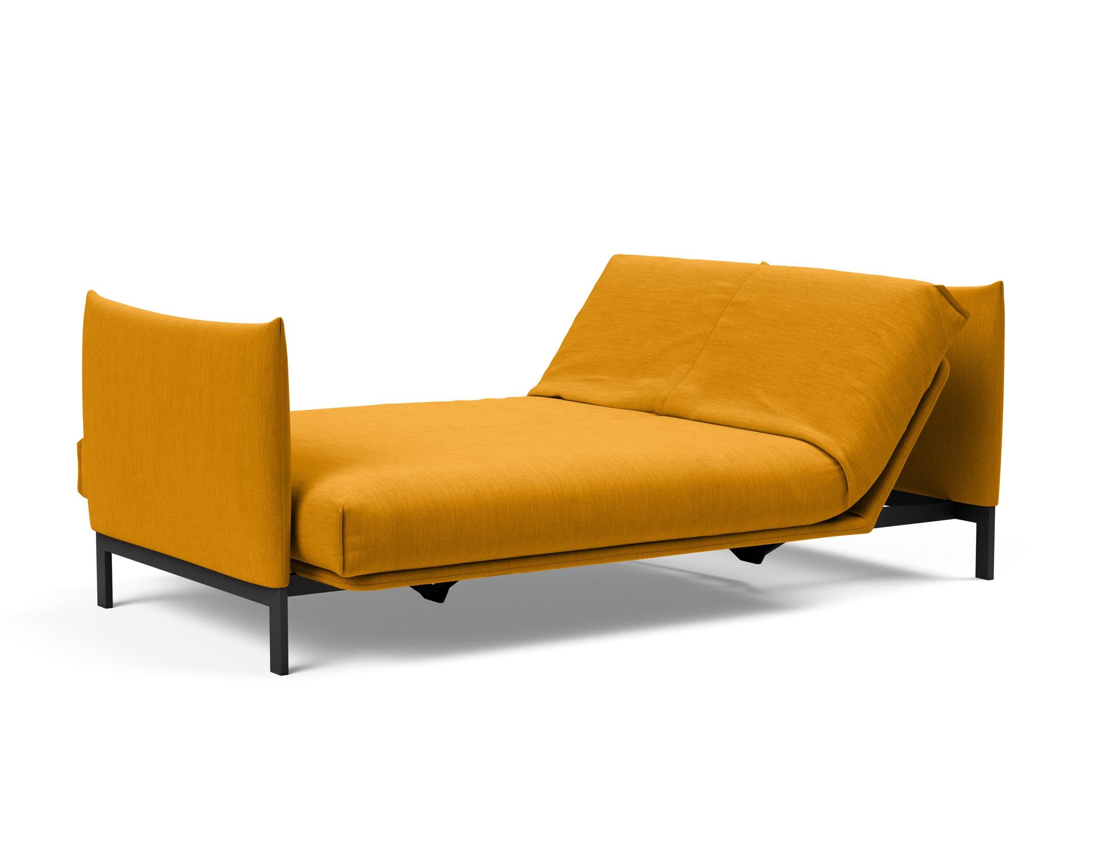 Erleben Sie das Junus 140 Bettsofa mit stilvollem Nordic Cover und Soft Spring, perfekt für gemütliche Abende und stilvolle Einrichtung.