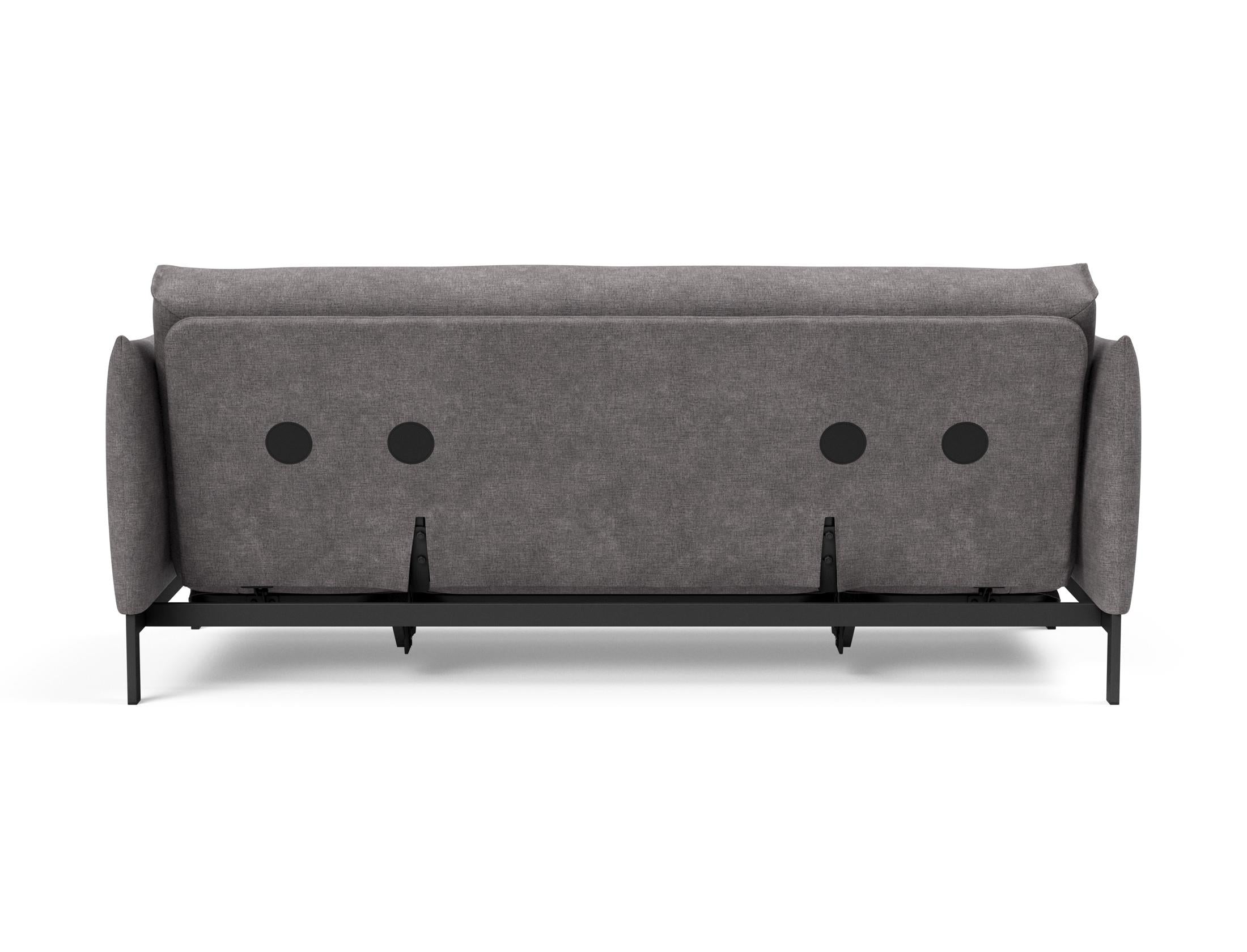 Erleben Sie das Junus 140 Bettsofa Nordic: Modernes Design und der weiche Soft Spring Bezug sorgen für höchsten Schlafkomfort und stilvolle Akzente.