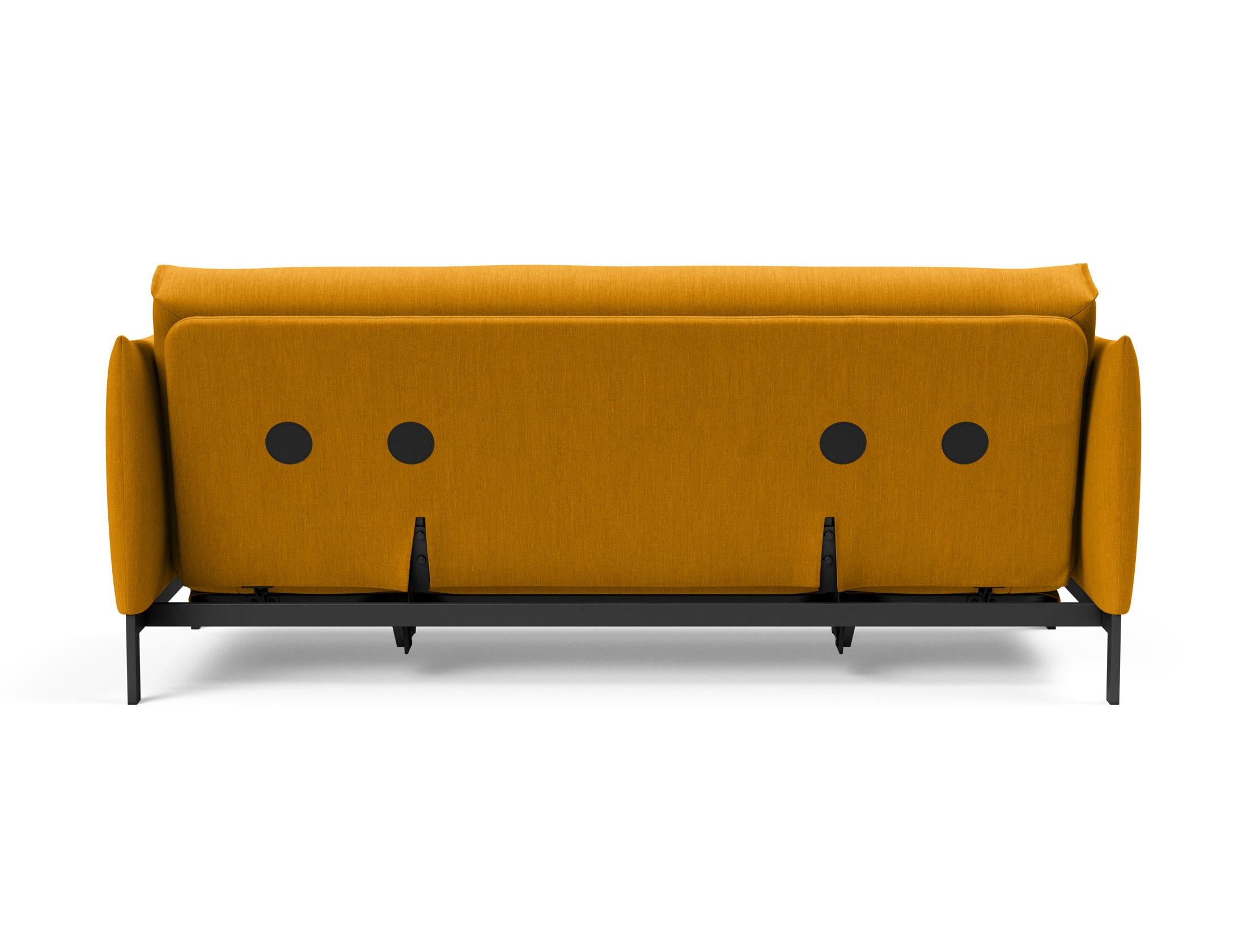 Erleben Sie das Junus 140 Bettsofa Nordic: Modernes Design und der weiche Soft Spring Bezug sorgen für höchsten Schlafkomfort und stilvolle Akzente.
