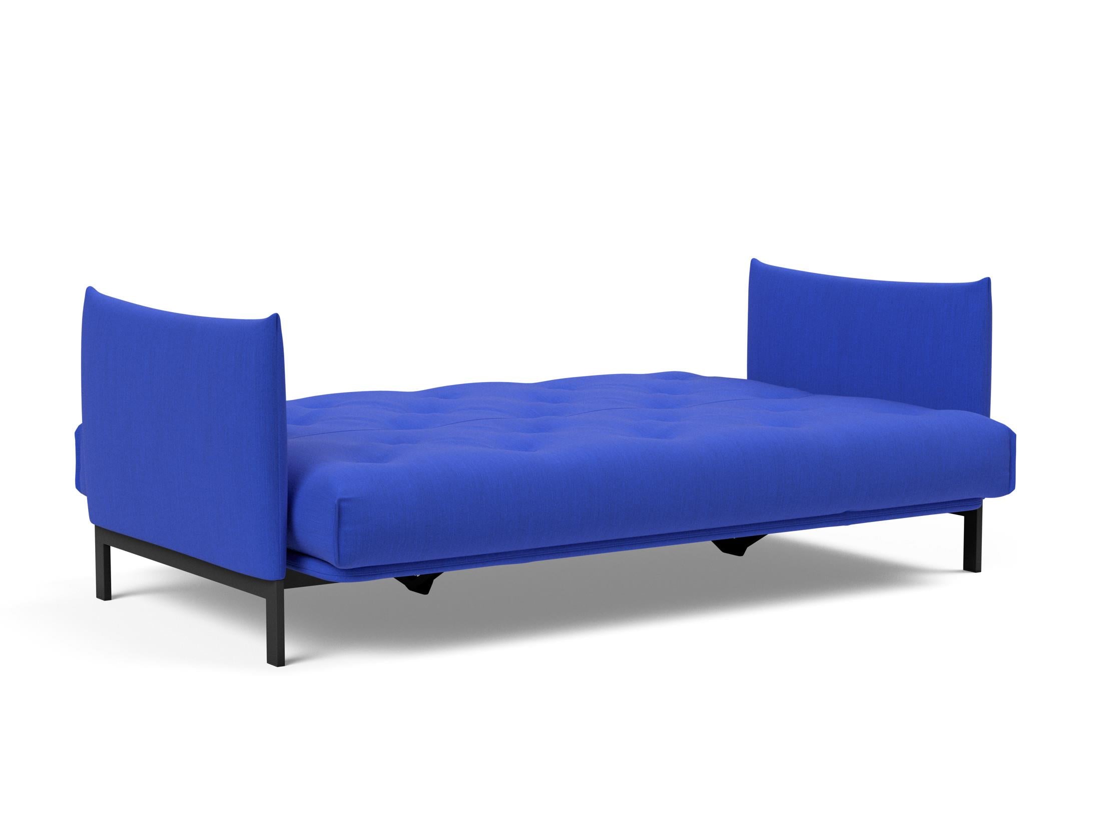 Erleben Sie das Junus 140 Bettsofa Nordic: Modernes Design und der weiche Soft Spring Bezug sorgen für höchsten Schlafkomfort und stilvolle Akzente.