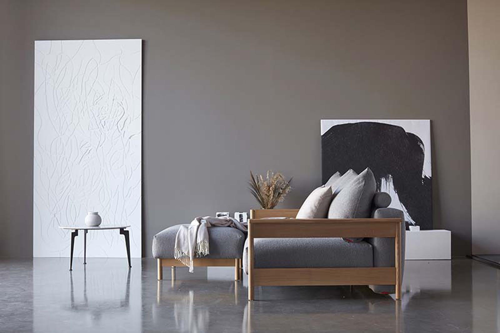 Malloy Sofabett 150: Elegantes Schlafsofa mit praktischem Klappmechanismus, ideal für kleine Räume und gemütliche Nächte.