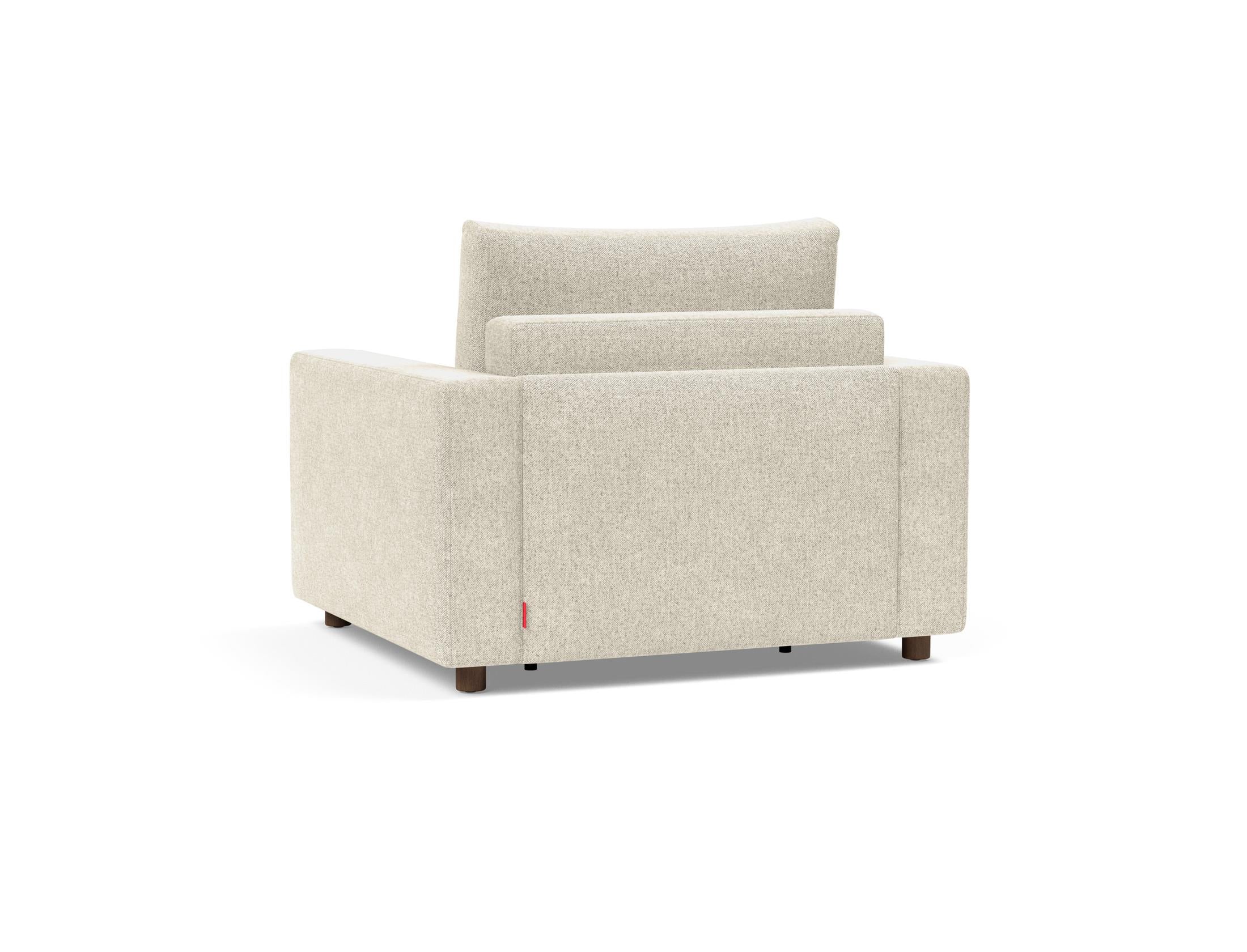 Entdecken Sie den Neah Sessel mit Standard Armlehnen von Innovation Living – stilvolles Design trifft auf höchsten Komfort für Ihr Zuhause.