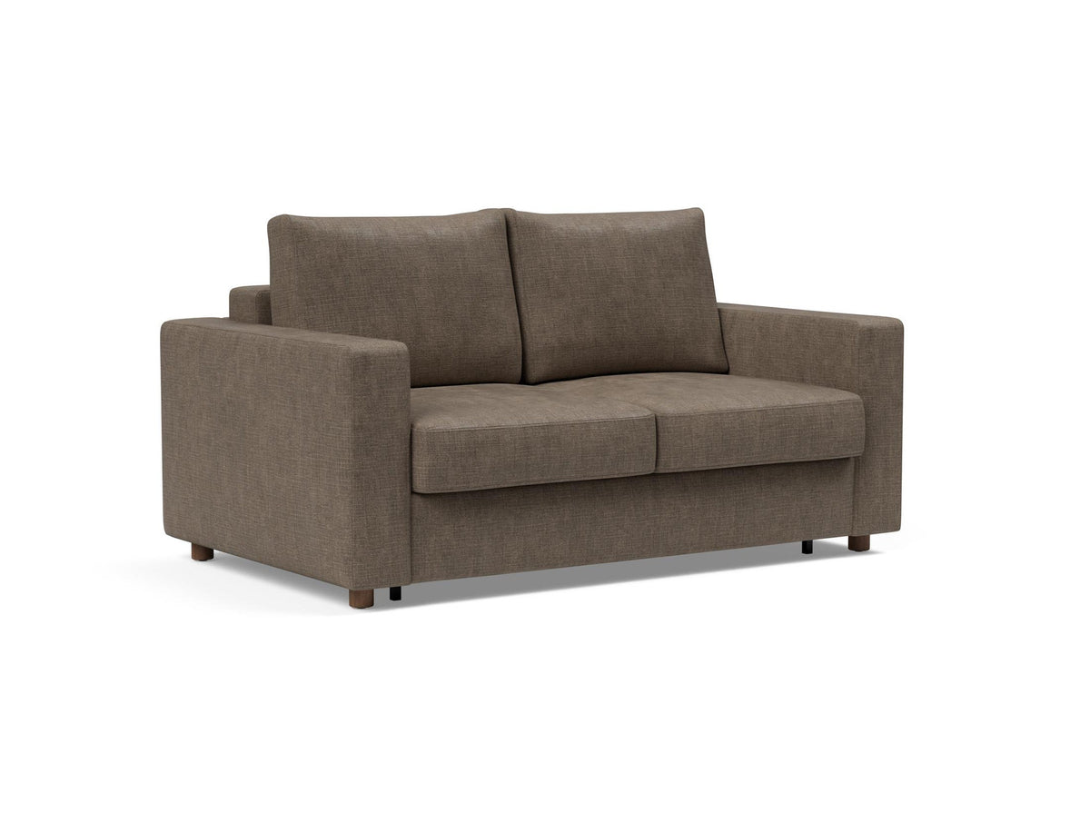 Neah 140 Schlafsofa mit Standard Armlehnen in 411 Esina Cedar Brown präsentiert im Onlineshop von KAQTU Design AG. Bettsofa ist von Innovation Living
