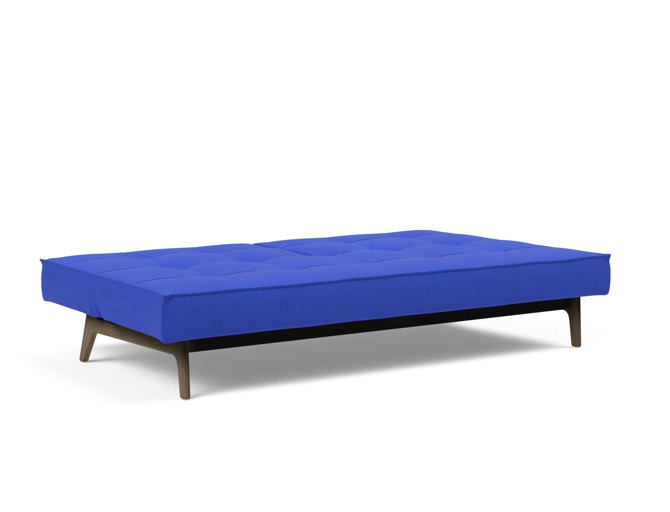 Das Splitback Sofabett 115 Eik von Innovation Living bietet modernes Design und vielseitige Nutzung – perfekt für jedes Zuhause und überraschende Übernachtungen.