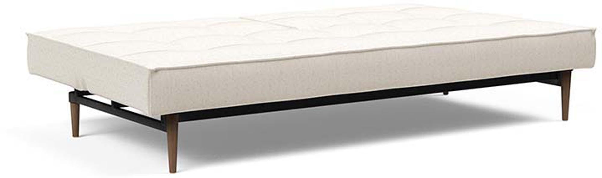 Erleben Sie das stilvolle Splitback Sofabett 115 Styletto von Innovation Living – ideal für flexible Wohnlösungen und zeitgemäßes Design.