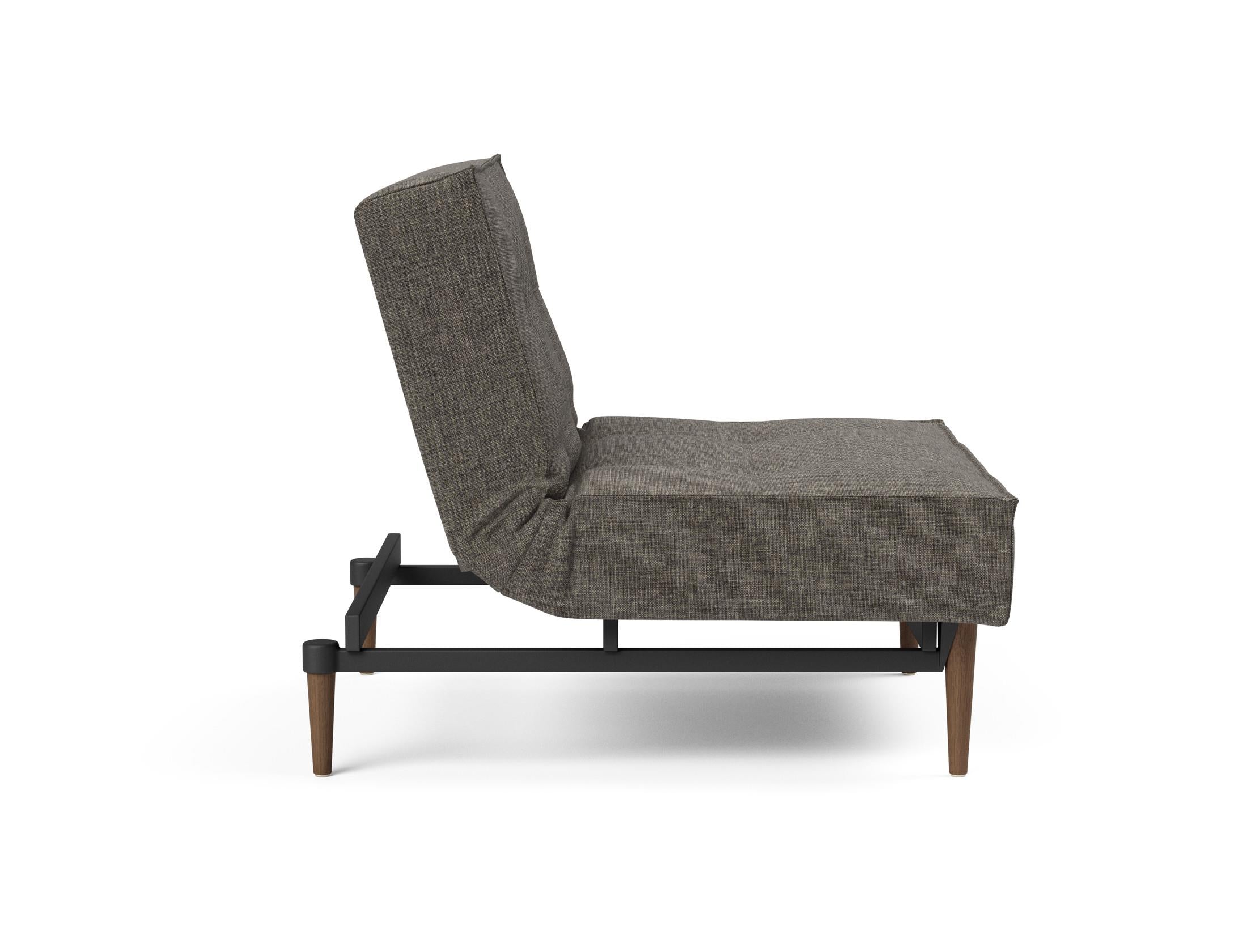 Entdecken Sie den eleganten Splitback Styletto Sessel von Innovation Living – ein perfektes Zusammenspiel aus Design, Komfort und Funktionalität.