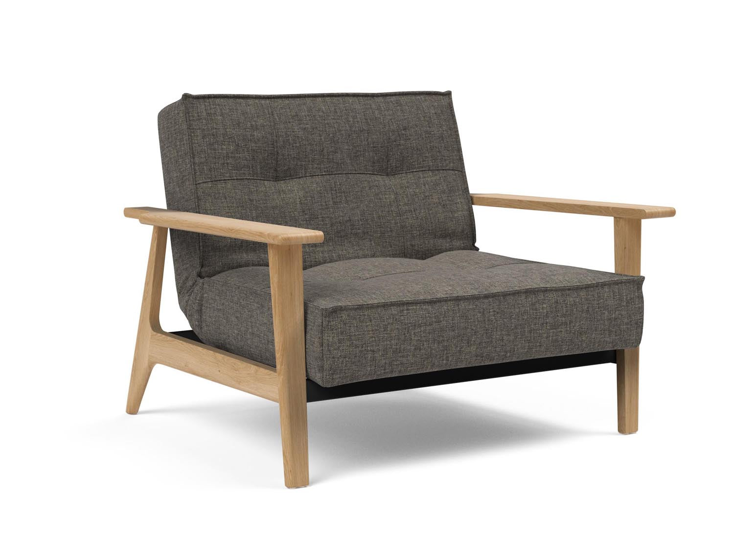 Erleben Sie den Splitback Frej Sessel: modernes dänisches Design, hochwertige Materialien und vielseitige Nutzungsmöglichkeiten für Ihr Zuhause.