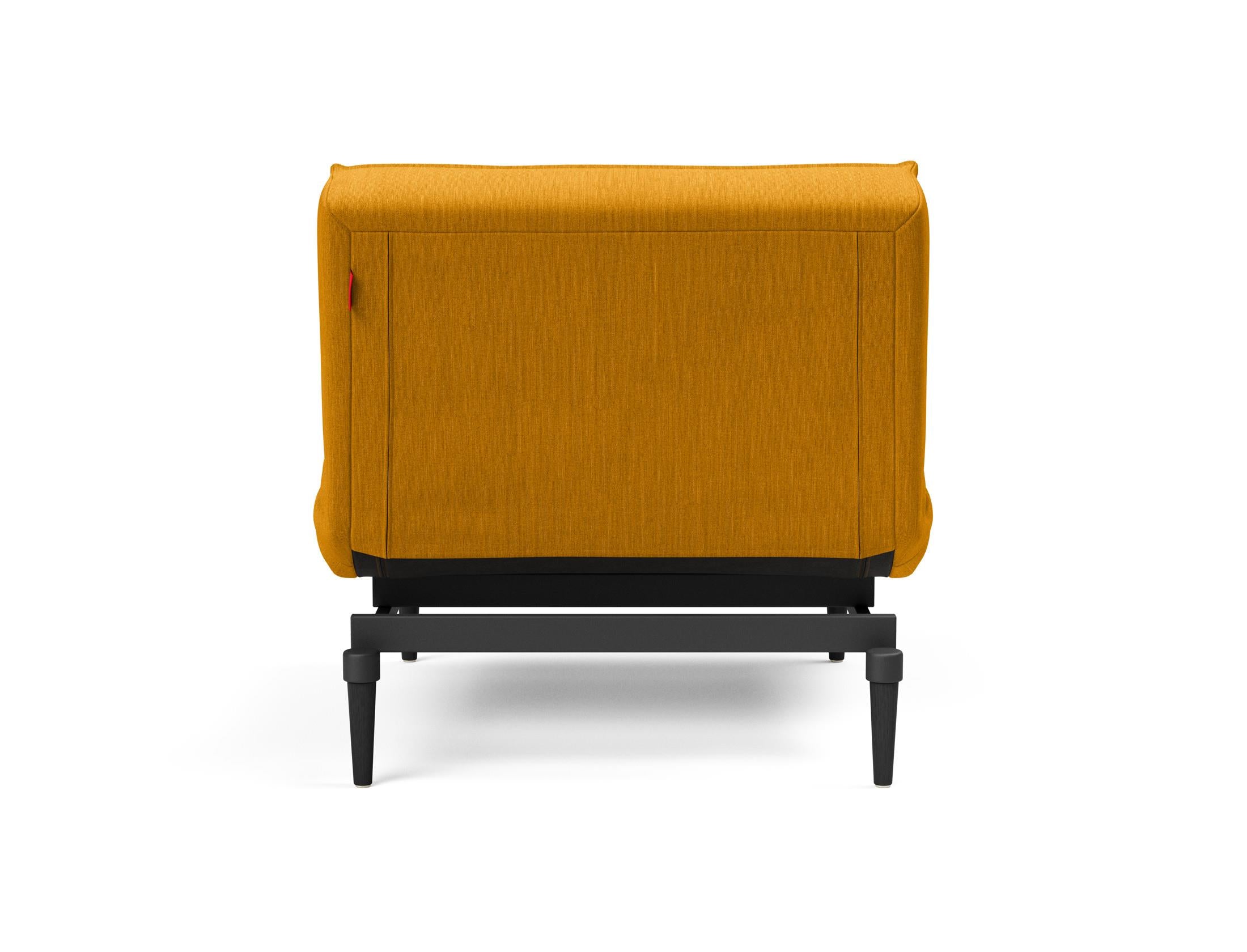 Entdecken Sie den eleganten Splitback Styletto Sessel von Innovation Living – ein perfektes Zusammenspiel aus Design, Komfort und Funktionalität.