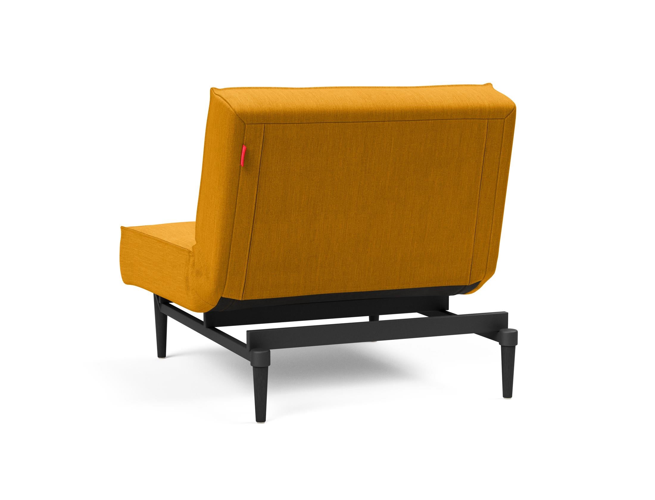 Entdecken Sie den eleganten Splitback Styletto Sessel von Innovation Living – ein perfektes Zusammenspiel aus Design, Komfort und Funktionalität.
