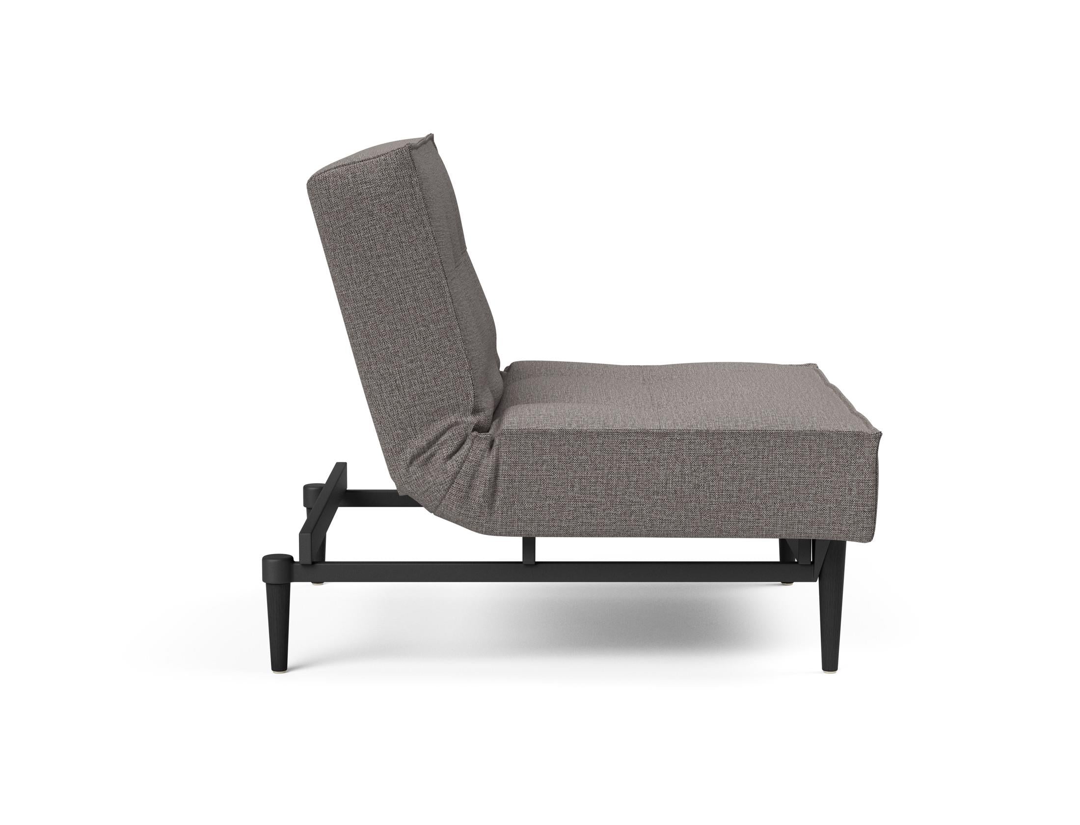 Entdecken Sie den eleganten Splitback Styletto Sessel von Innovation Living – ein perfektes Zusammenspiel aus Design, Komfort und Funktionalität.