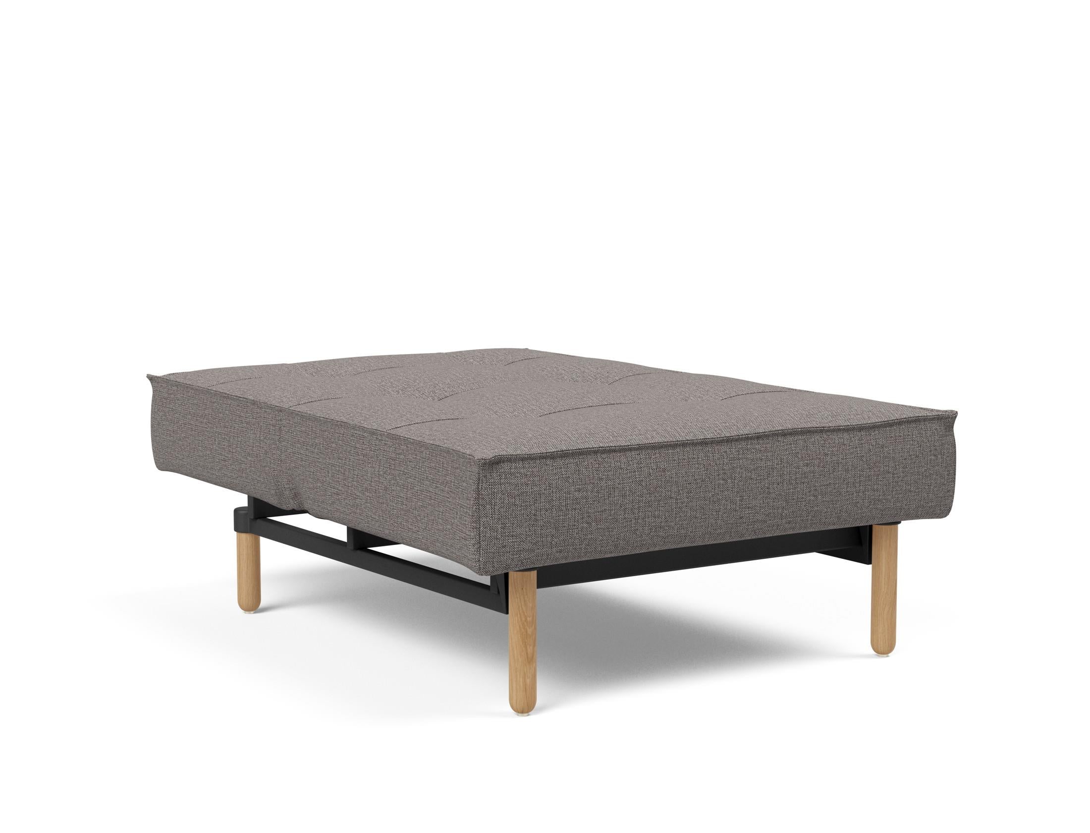 Erleben Sie den Splitback Stem Sessel von Innovation Living: stilvolle Ästhetik, langlebige Materialien und flexible Gestaltungsmöglichkeiten für Ihr Zuhause.