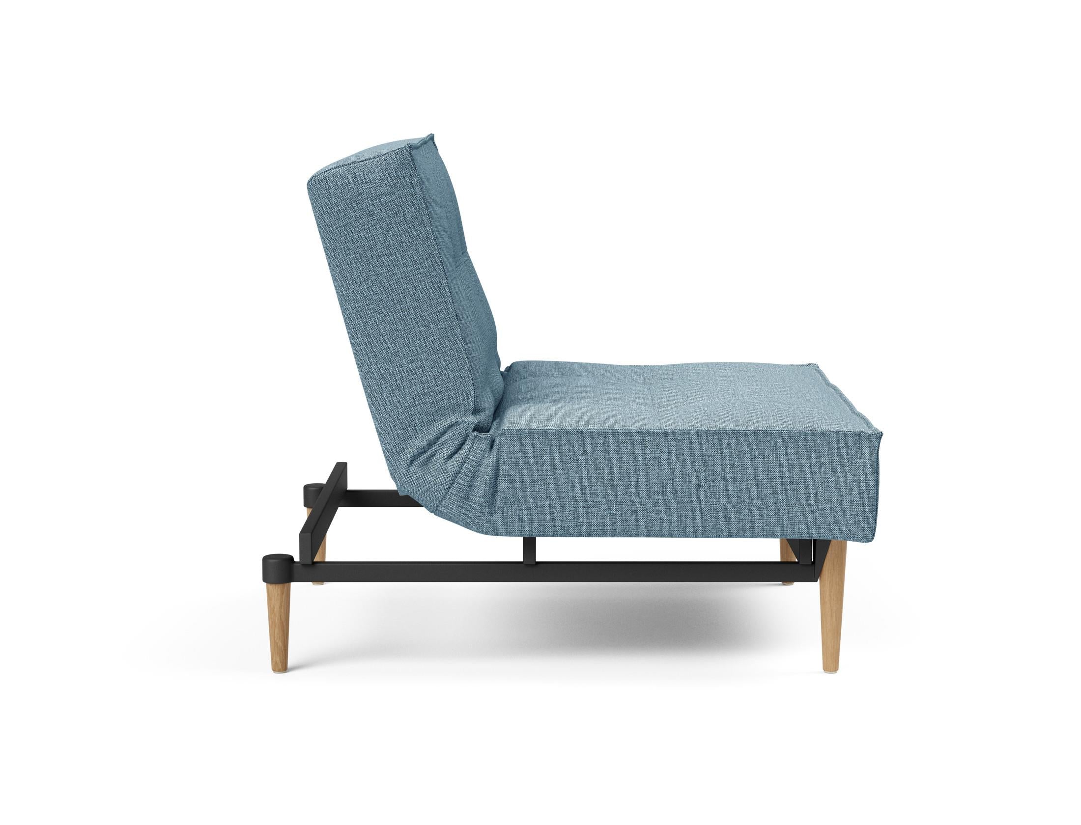 Entdecken Sie den eleganten Splitback Styletto Sessel von Innovation Living – ein perfektes Zusammenspiel aus Design, Komfort und Funktionalität.