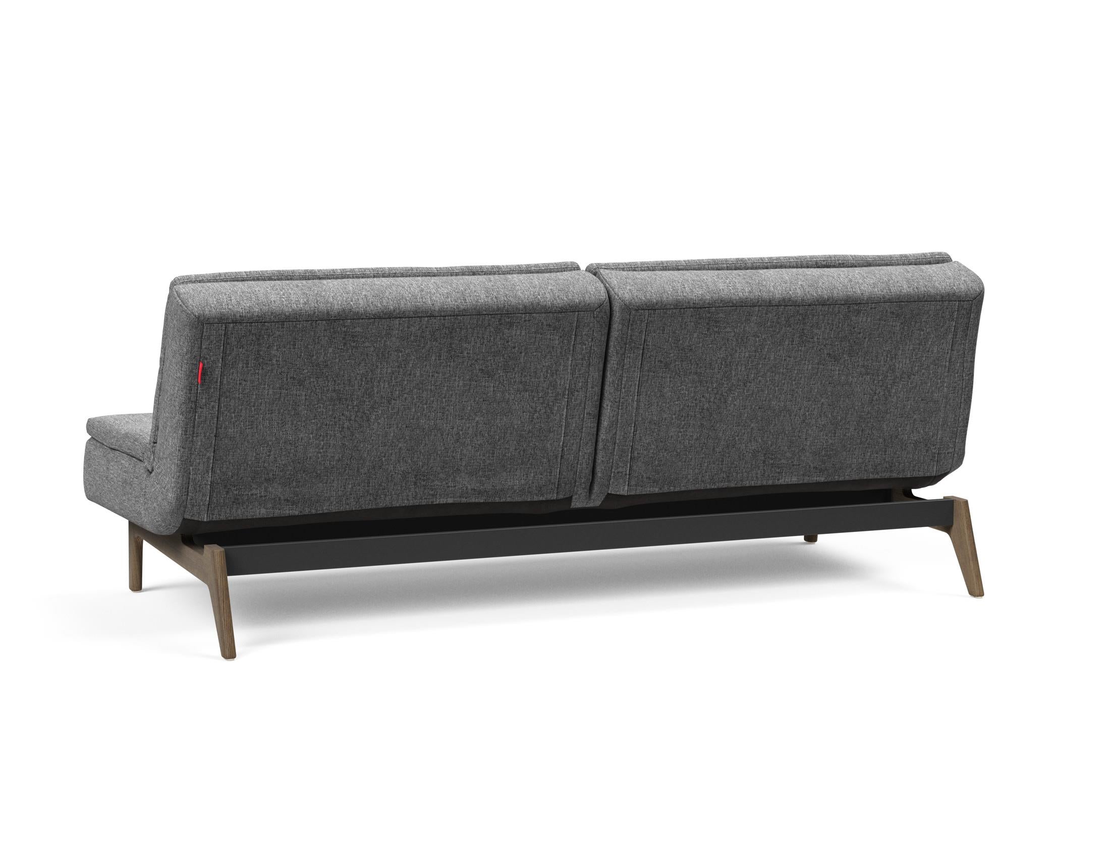 Entdecken Sie das stilvolle Dublexo Eik Schlafsofa 115 in eleganter Rauch-Eiche – ideal für komfortable Entspannung und zeitgemäße Einrichtung.