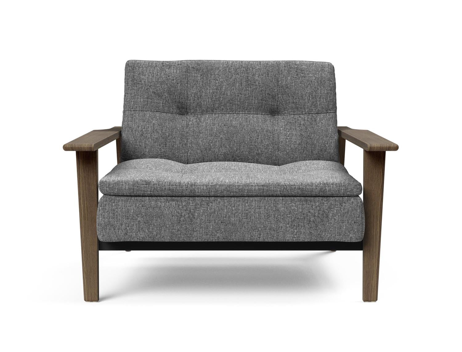 Erleben Sie den eleganten Dublexo Frej Sessel in Rauch-Eiche – perfekt für zeitgemäße Einrichtung und gemütliche Stunden.