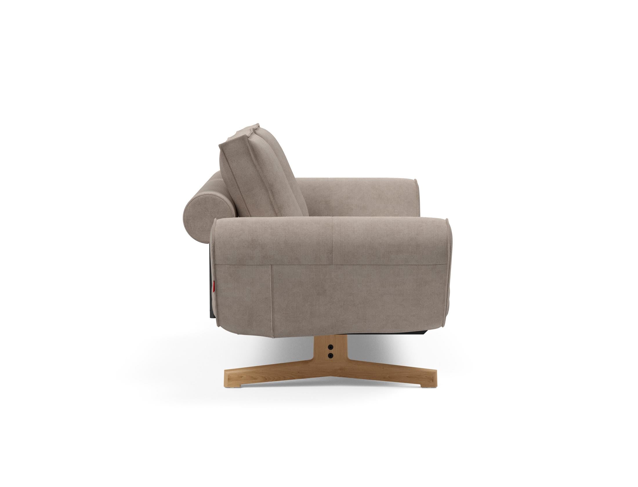 Erleben Sie das Ghia Klappsofa 80 Eiche von Innovation Living – ein elegantes Möbelstück, das Komfort und Funktionalität perfekt vereint.