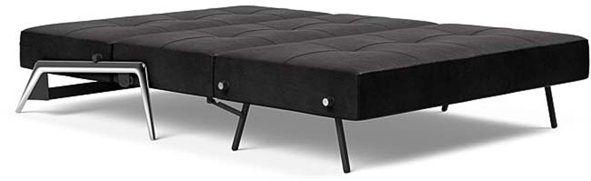 Cubed Klappsofa 140: Stilvolles Sofa mit cleverem Klappmechanismus. Ideal für kleine Räume, bietet Komfort und praktischen Stauraum.