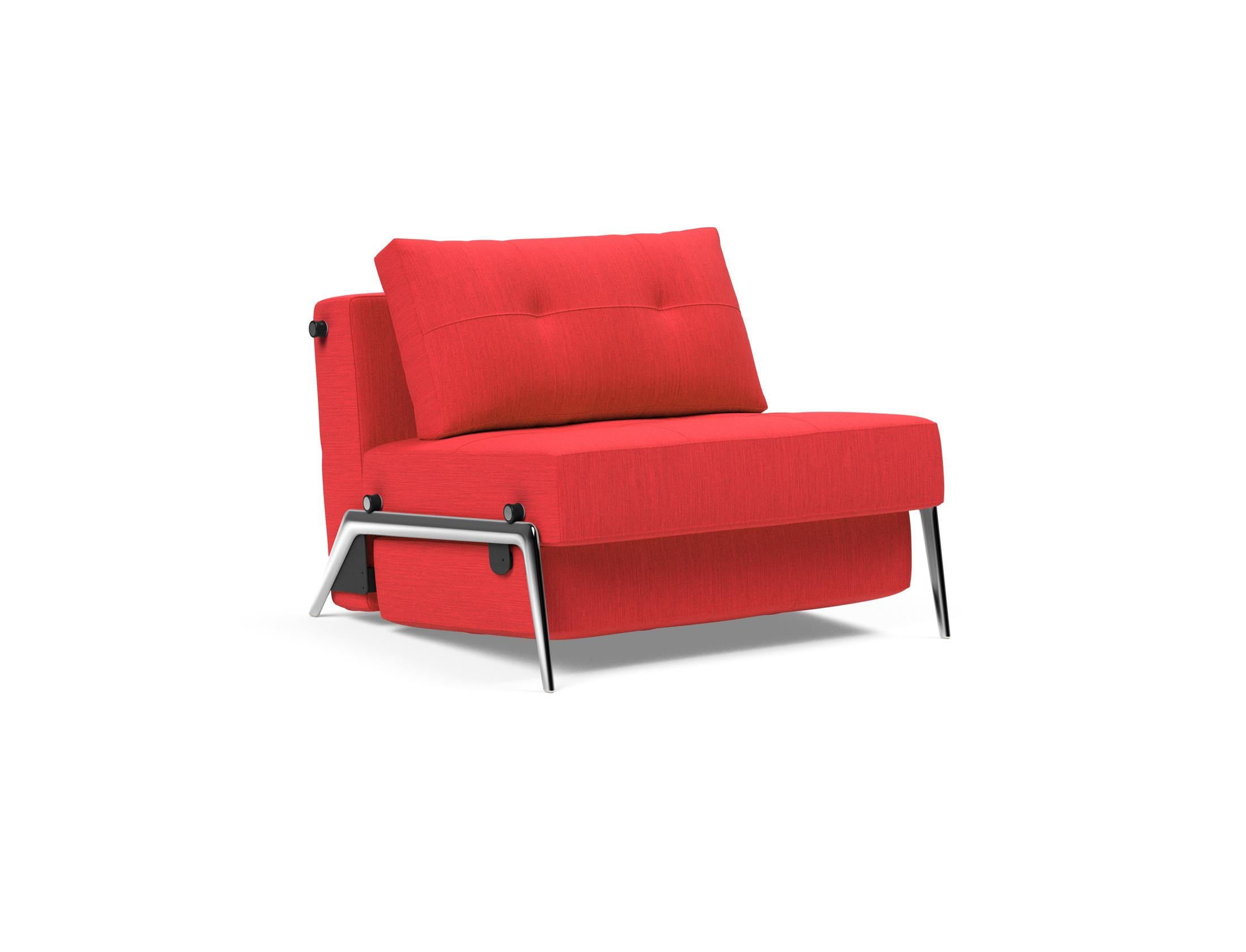 Entdecken Sie den Cubed Sessel 90 von Innovation Living: Modernes Design trifft auf Funktionalität – ideal für gemütliche Stunden und kreative Wohnkonzepte.