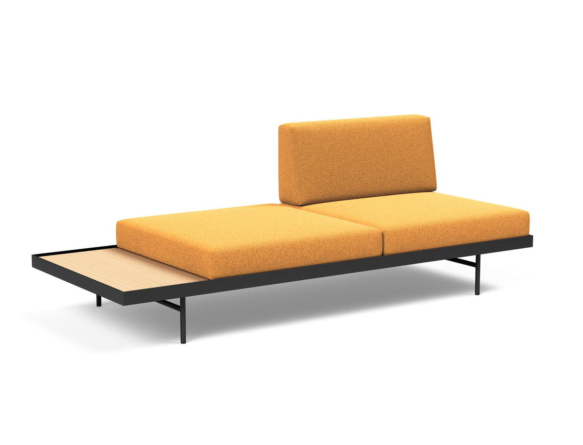 Puri Klappsofa mit Tisch in 536 Bouclé Ochre präsentiert im Onlineshop von KAQTU Design AG. Bettsofa ist von Innovation Living