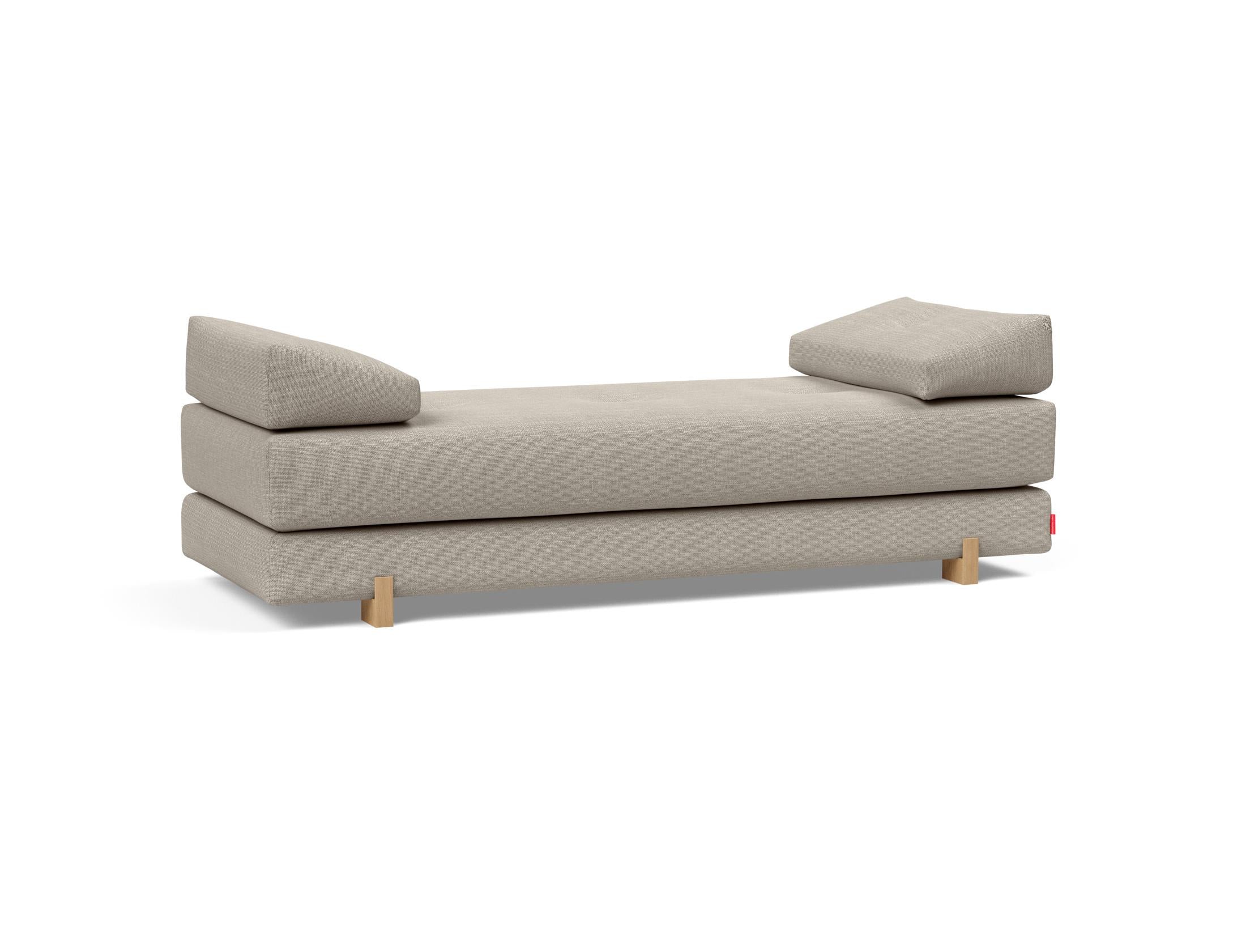 Entdecken Sie das Sigmund Bettsofa von Innovation Living: Eleganz trifft Funktionalität für ein gemütliches Zuhause.