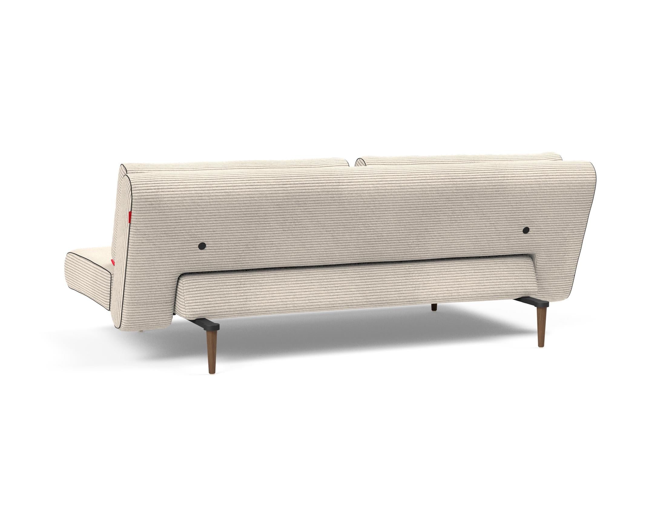 Erleben Sie das Unfurl Lounger von Innovation Living – ein vielseitiges Möbelstück, das Schlafkomfort und modernes Design harmonisch vereint.