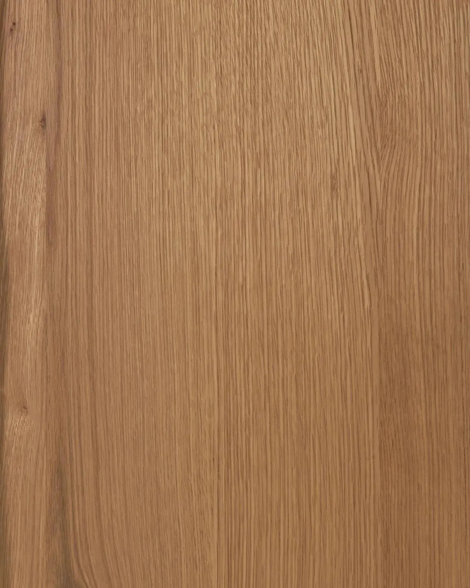Das Rasha Sideboard von Kave Home, 180x71 cm, aus Eichenfurnier mit natürlichem Finish, bietet stilvollen Stauraum mit 4 Türen.