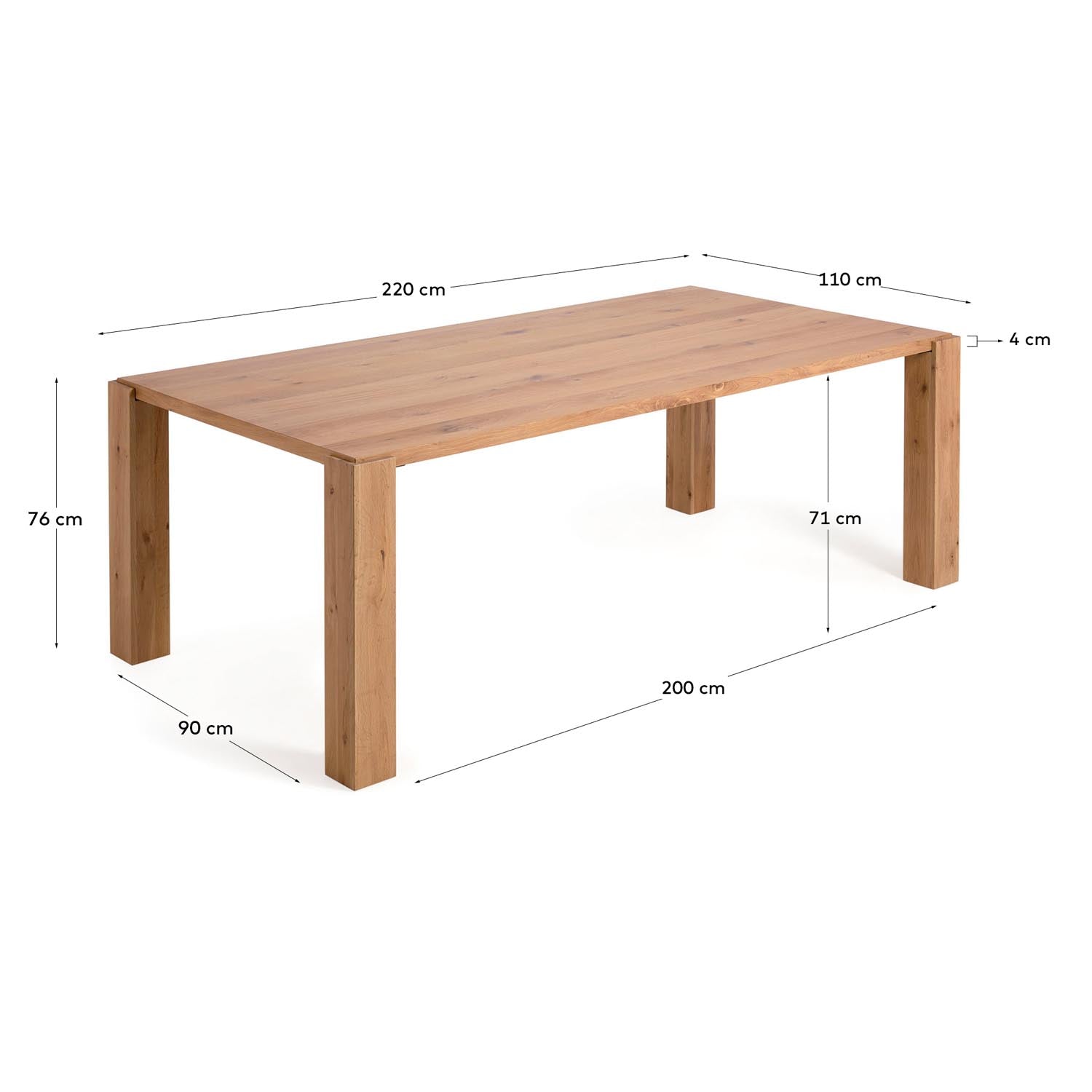 Entdecke den Deyanira Tisch von Kave Home: 220 x 110 cm, Eichenfurnier und massive Eichenbeine für stilvolle Esszimmermomente.