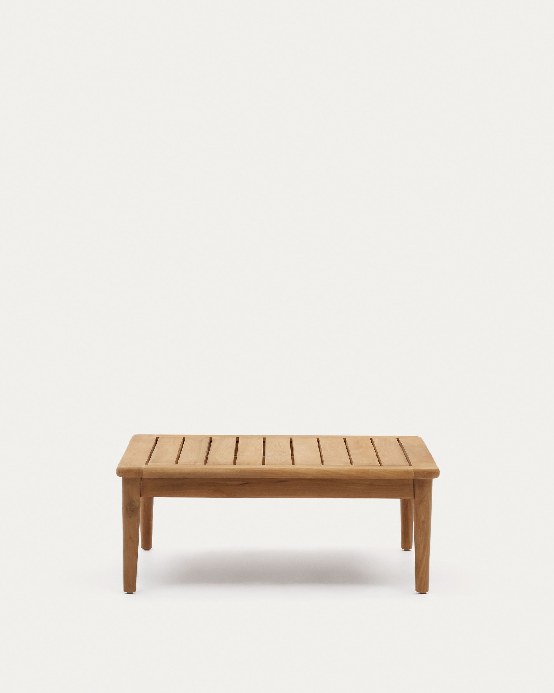 Eleganter Portitxol Couchtisch aus massivem Teakholz, 80x80 cm, ideal für stilvolle Outdoor-Bereiche. Robust und wetterfest.