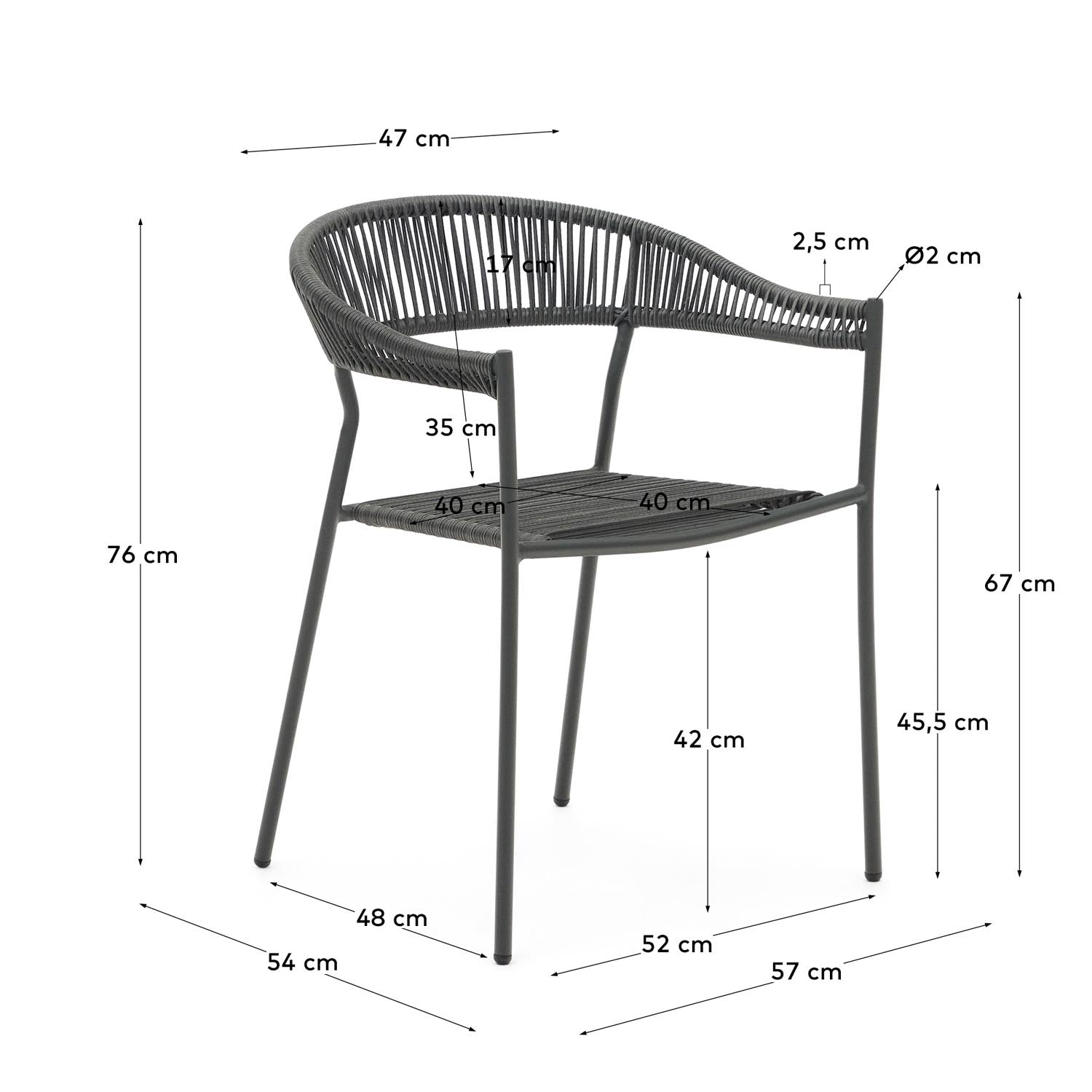 Futadera stapelbarer Gartenstuhl aus Kunststoffseil in Grau und Stahl mit Finish in Grau in Grau präsentiert im Onlineshop von KAQTU Design AG. Gartenstuhl mit Armlehnen ist von Kave Home