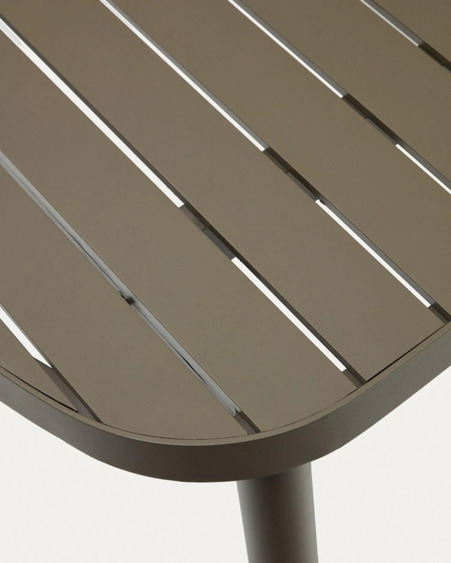 Gartentisch Joncols, 180x90 cm, aus grünem Aluminium, robust und stilvoll, perfekt für Garten oder Terrasse, wetterfest und modern.