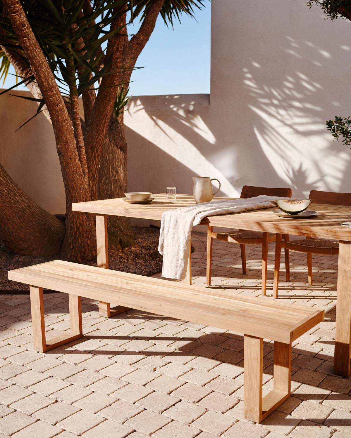 Canadell Bank 100% outdoor aus massivem recyceltem Teakholz 170 cm