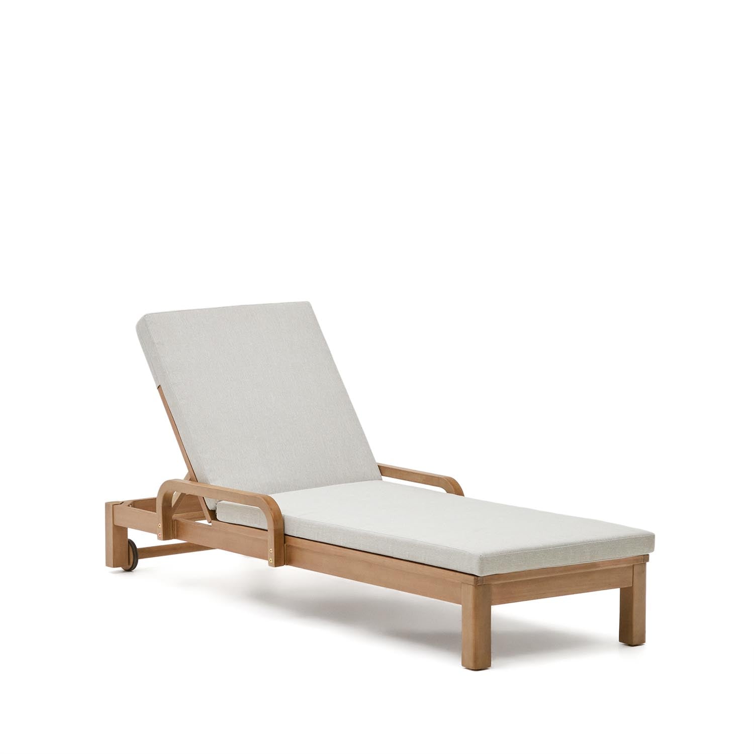 Sonsaura Liege aus massivem Eukalyptusholz FSC 100% in Ecru, Natur, Beige, Weiß präsentiert im Onlineshop von KAQTU Design AG. Liegestuhl ist von Kave Home