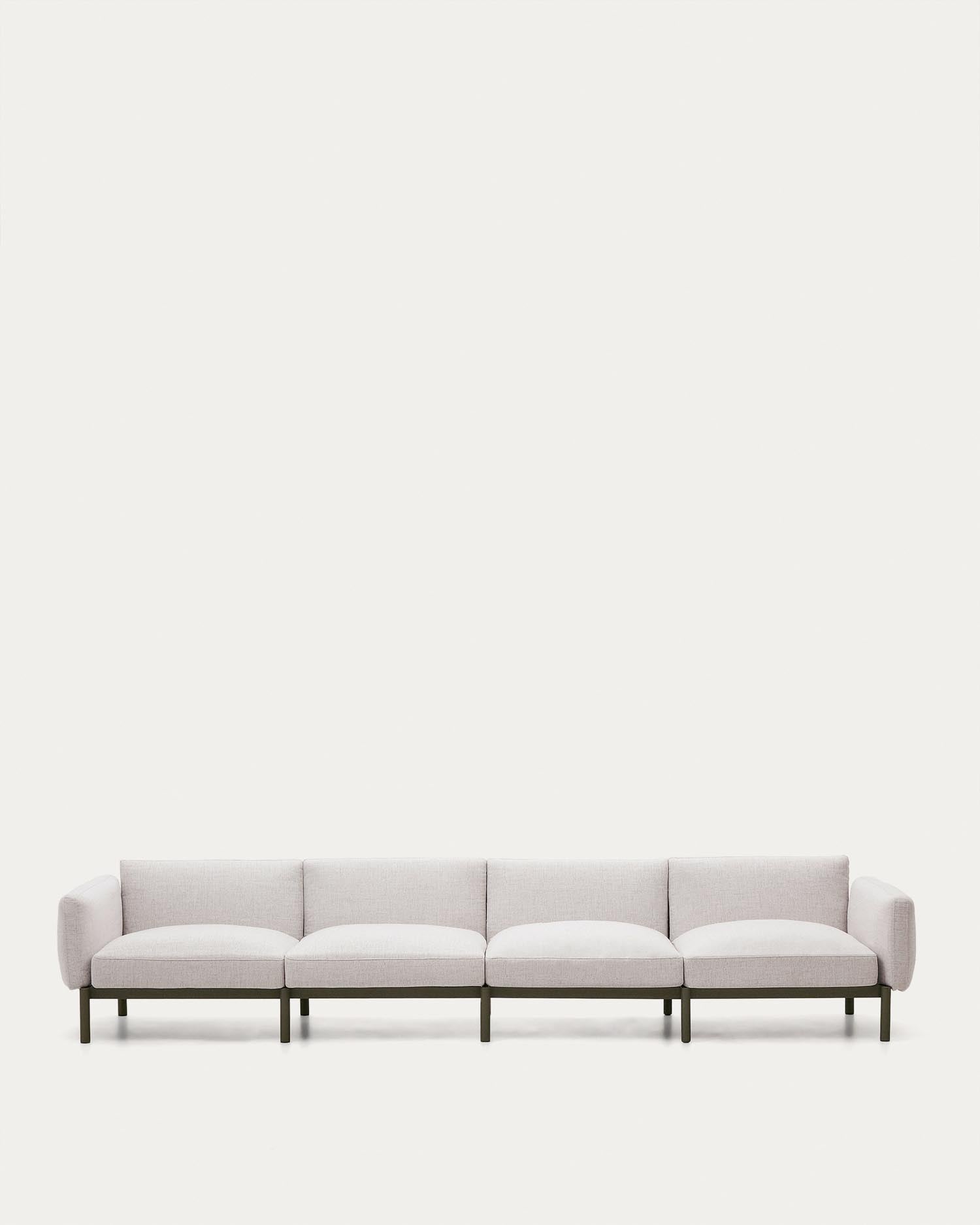 Modulares 4-Sitzer-Sofa Sorells von Kave Home: Elegantes, grünes Aluminium-Design, flexibel und wetterfest für stilvolle Outdoor-Oasen.
