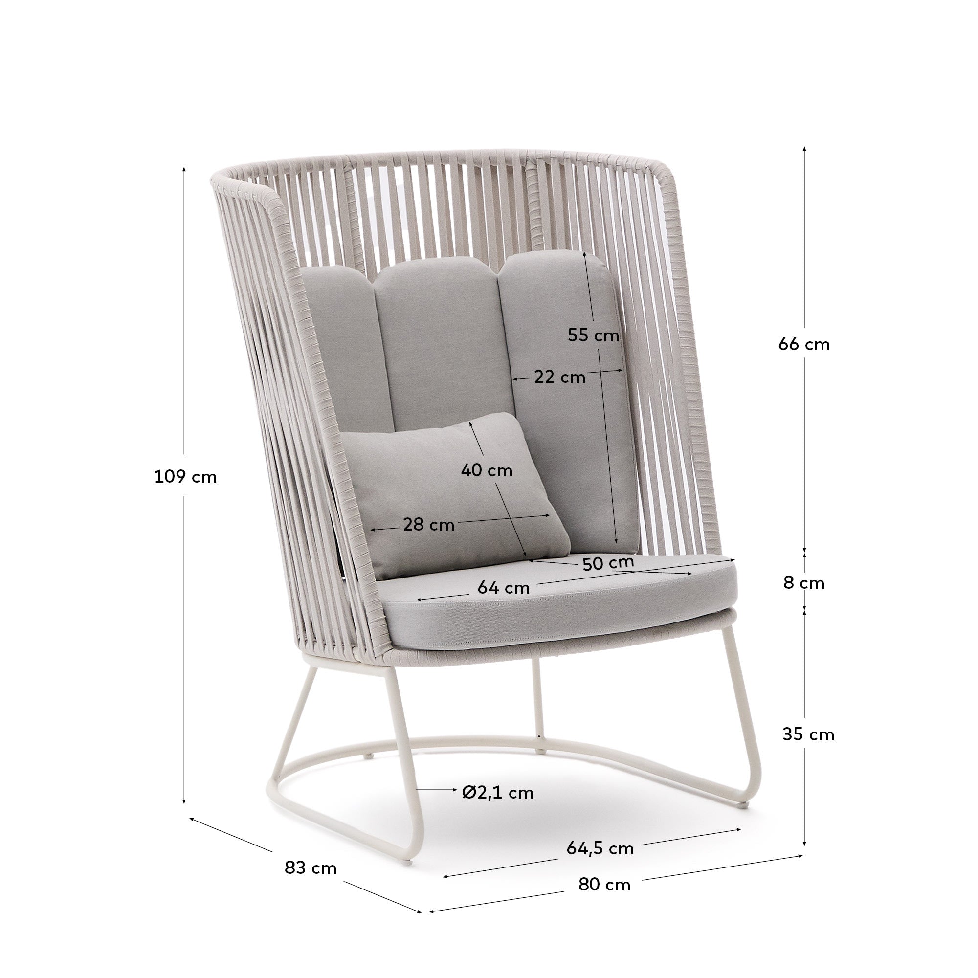 Moderner Outdoor-Sessel Saconca mit hoher Rückenlehne, gefertigt aus Seil und verzinktem Stahl, perfekt für elegante Außenbereiche.