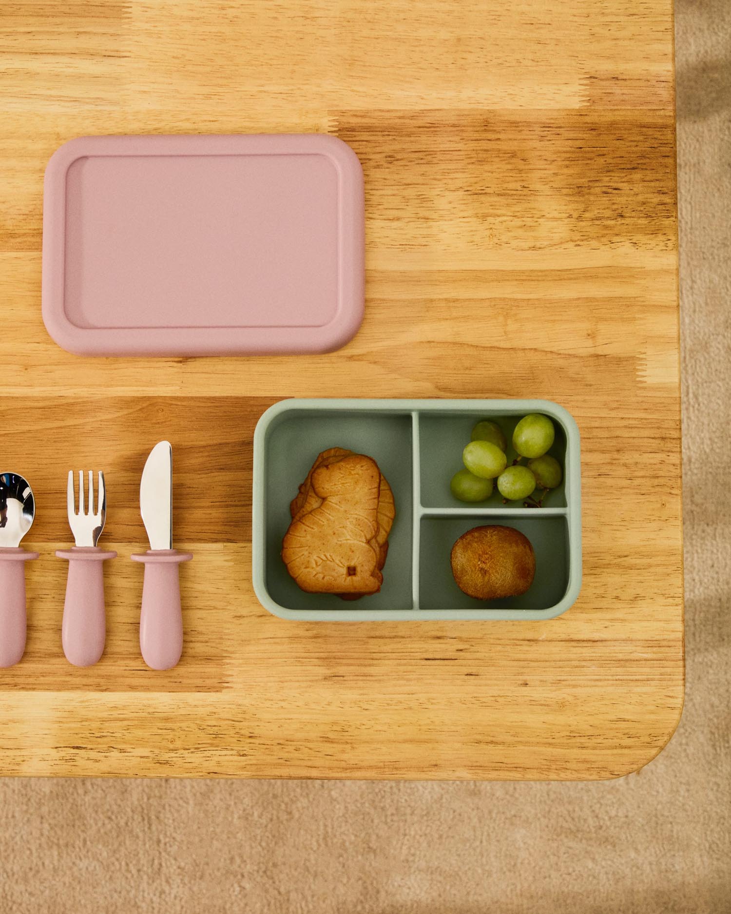 Lunchbox Lili aus Silikon rosa und türkis in Türkis, Rosa präsentiert im Onlineshop von KAQTU Design AG. Geschirr Kids ist von Kave Home