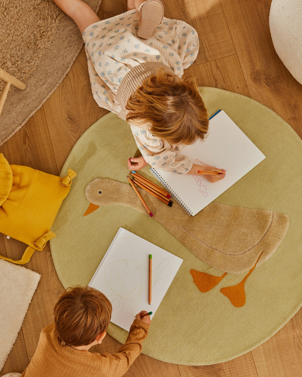 Teppich Milu 100% Baumwolle gänsegrün Ø 100 cm in Grün präsentiert im Onlineshop von KAQTU Design AG. Teppich ist von Kave Home