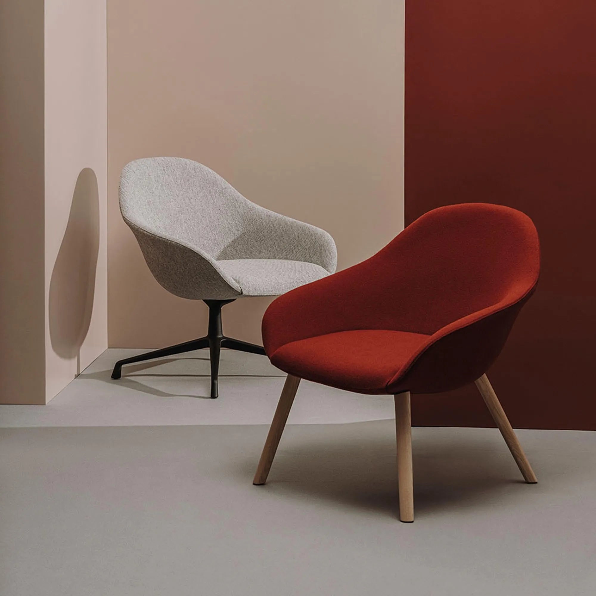 Next Lounge in Orange präsentiert im Onlineshop von KAQTU Design AG. Sessel ist von Andreu World