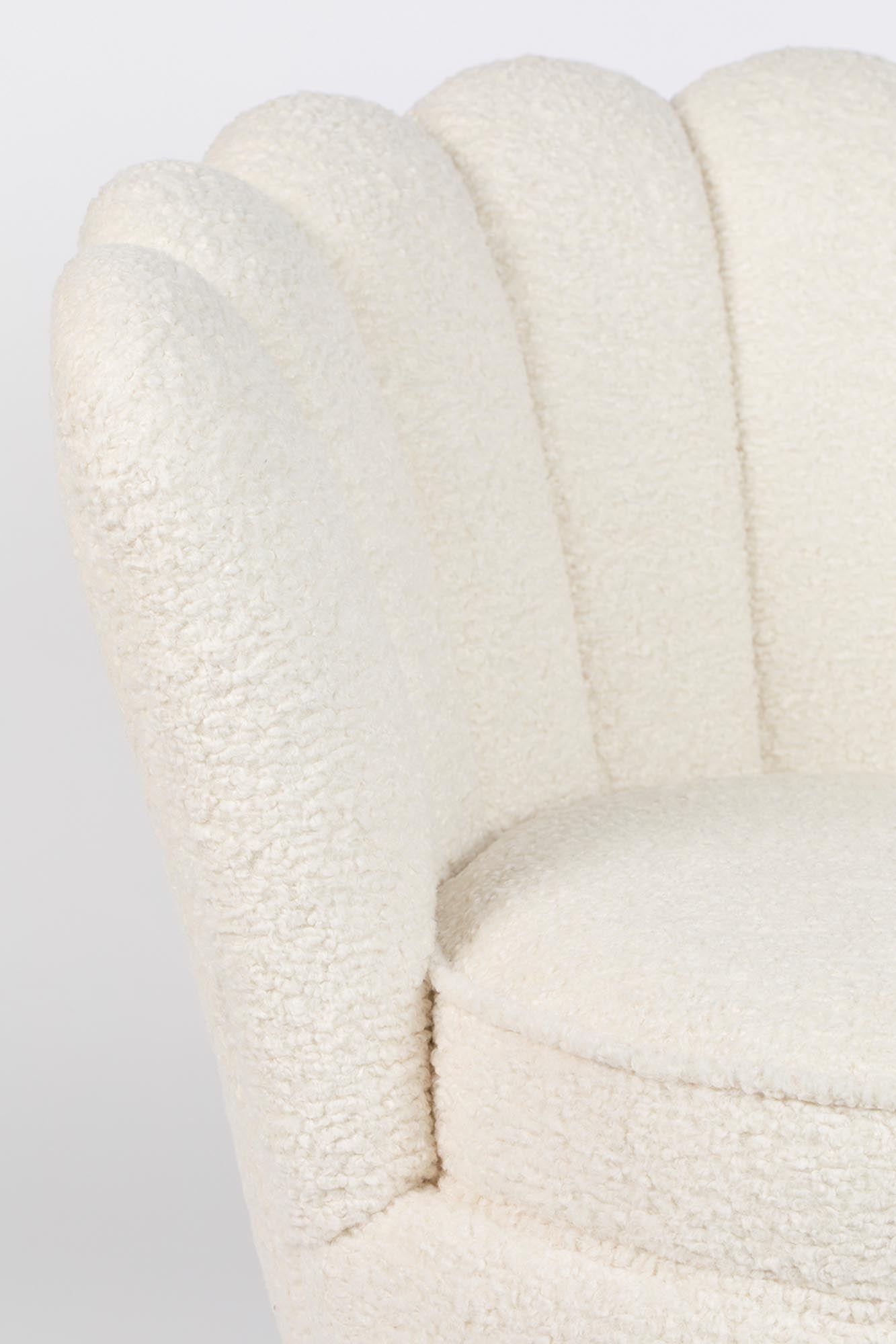 Extravagante Muschel-Lounge von Bold Monkey: Einzigartiger Komfort.