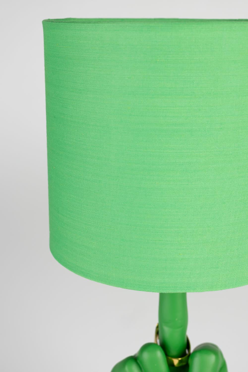 Tischlampe „What If“ in Green präsentiert im Onlineshop von KAQTU Design AG. Tischleuchte ist von Bold Monkey