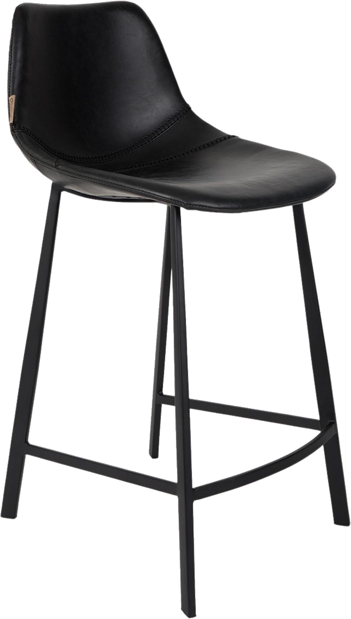 Entdecken Sie den Barstuhl Franky von Dutchbone – ein eleganter Hocker mit zeitlosem Design und optimalem Sitzkomfort für jeden Raum.