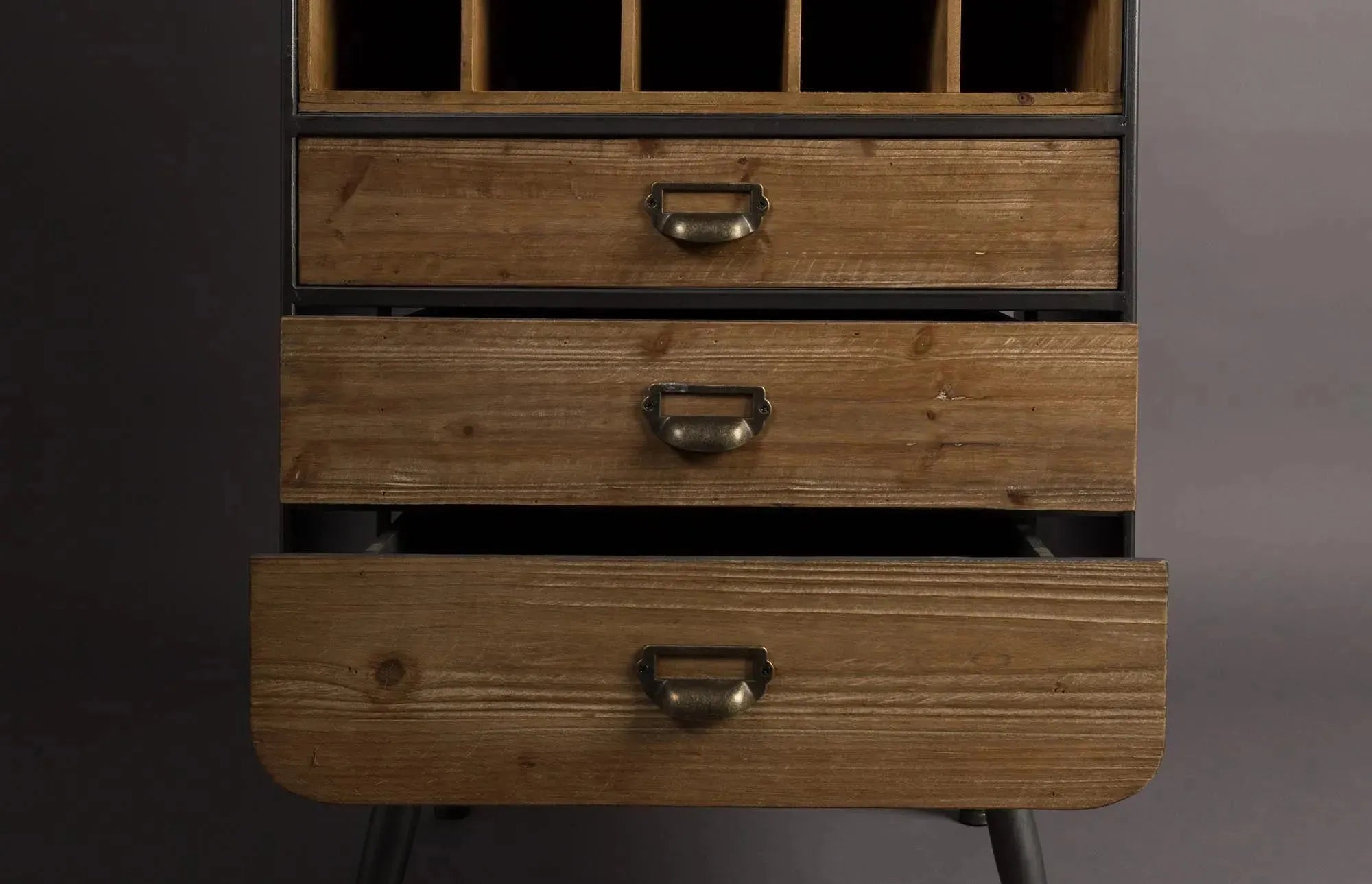 Cabinet VINO - KAQTU Design