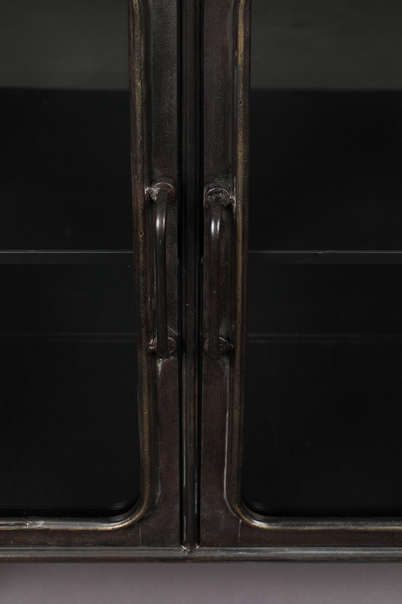 Dutchbone Denza Sideboard: Stilvolles Highlight für Ihr Zuhause.