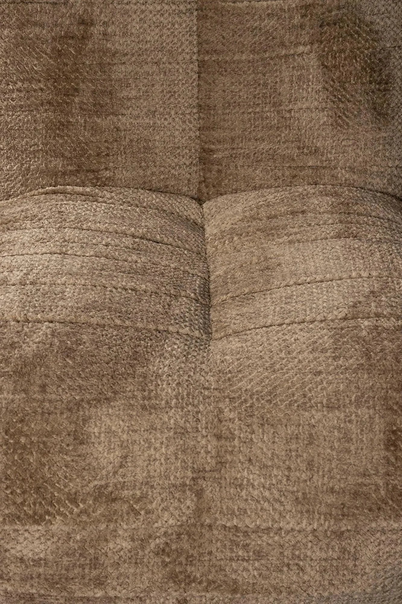 Eleganter Hamilton Sessel: Entspannung pur mit Dutchbone Design.